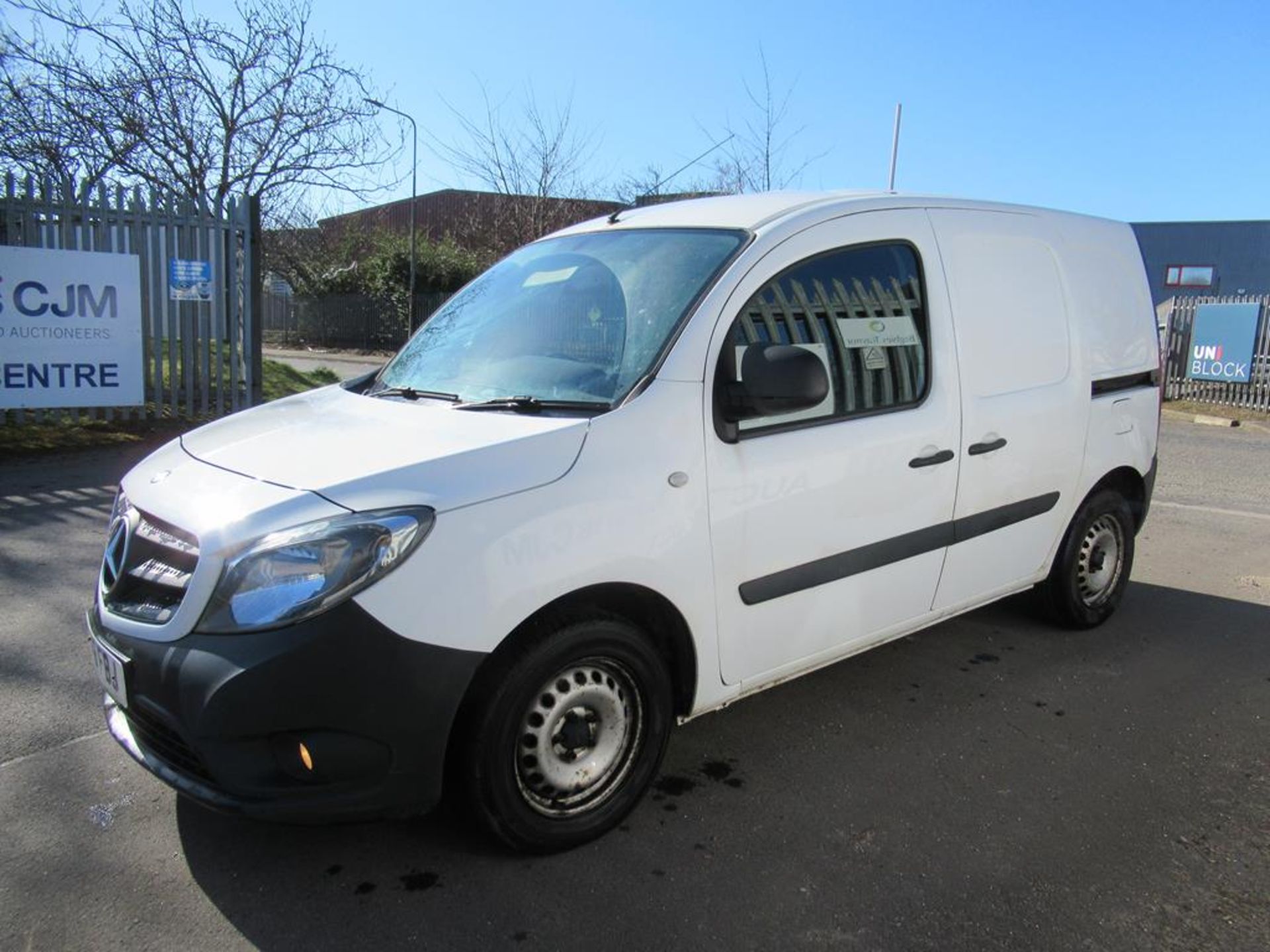 Mercedes Benz Citan 109CDI Panel Van. First Reg: 31.03.2016; Reg: DA16 FBJ; 1461CC Diesel; Odometer - Image 2 of 18