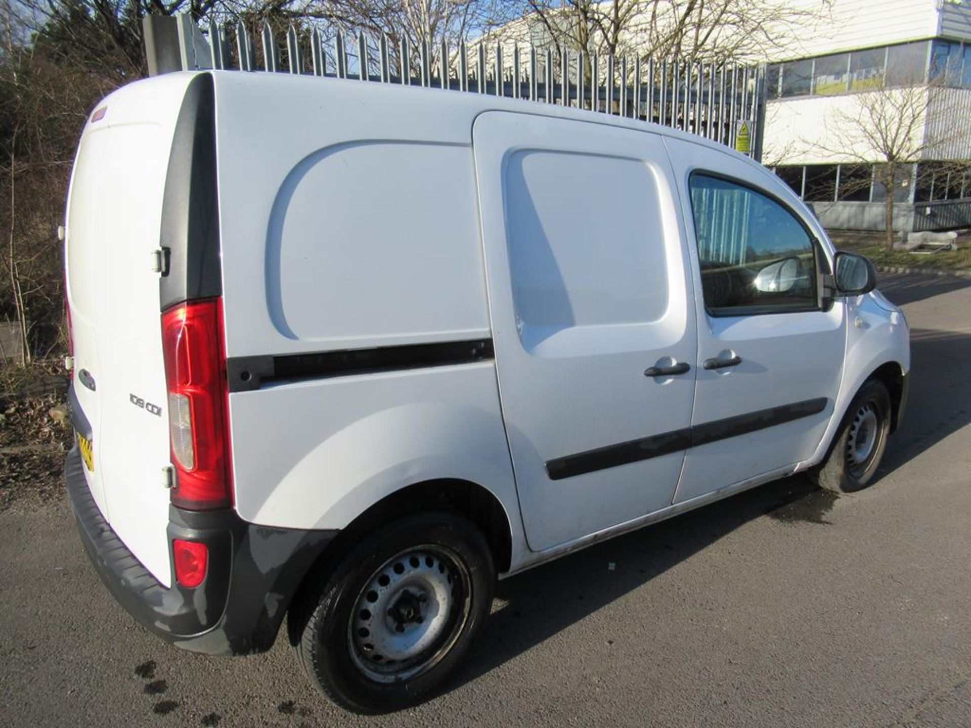 Mercedes Benz Citan 109CDI Panel Van. First Reg; 30.11.2015; Reg: AV65 XRE; 1461CC Diesel; Odometer - Image 5 of 16