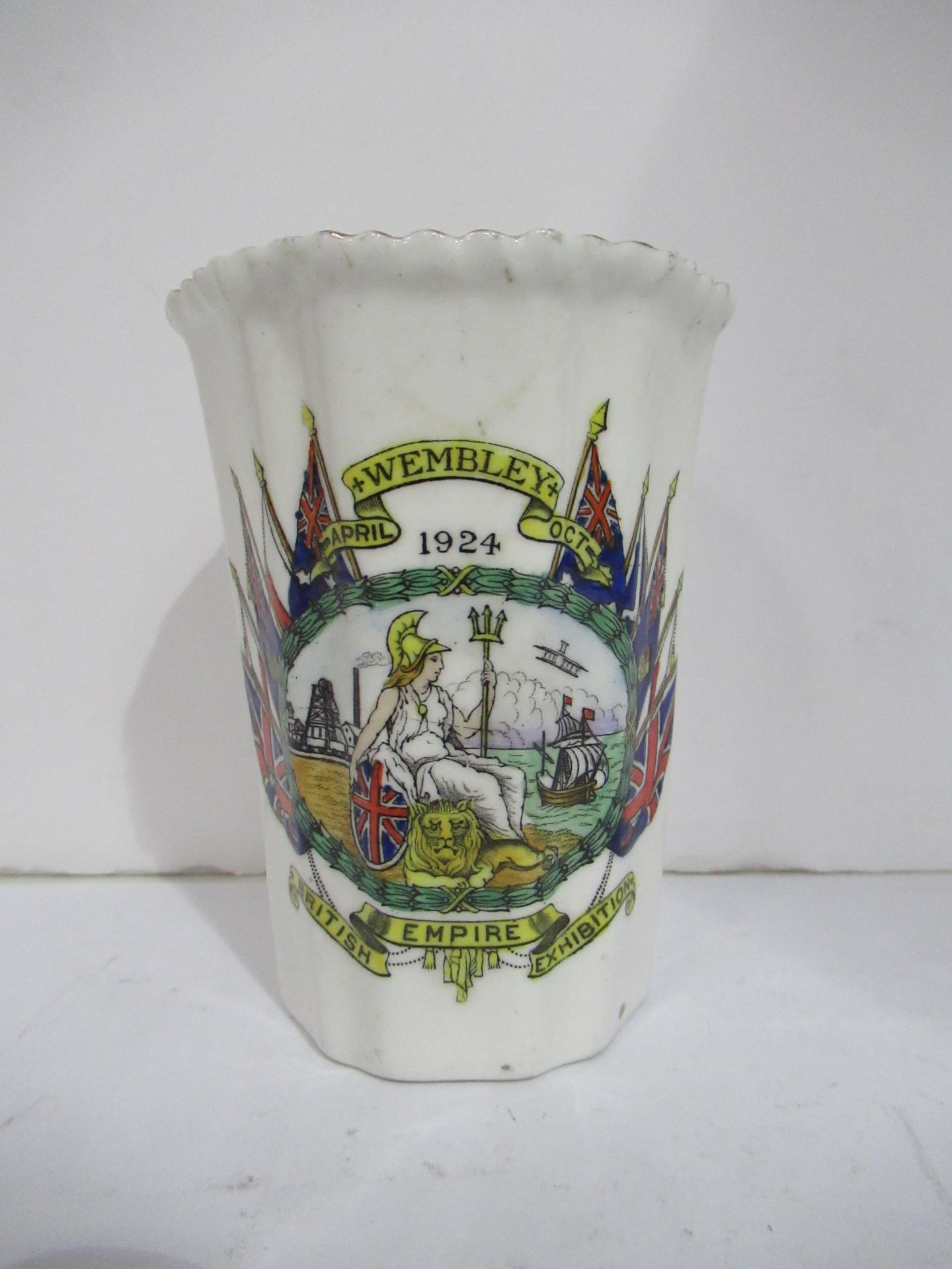 Early Royal themed cups and tumbler by J.G Meakin, Aynsley, Ford and Pointon etc - Image 12 of 15