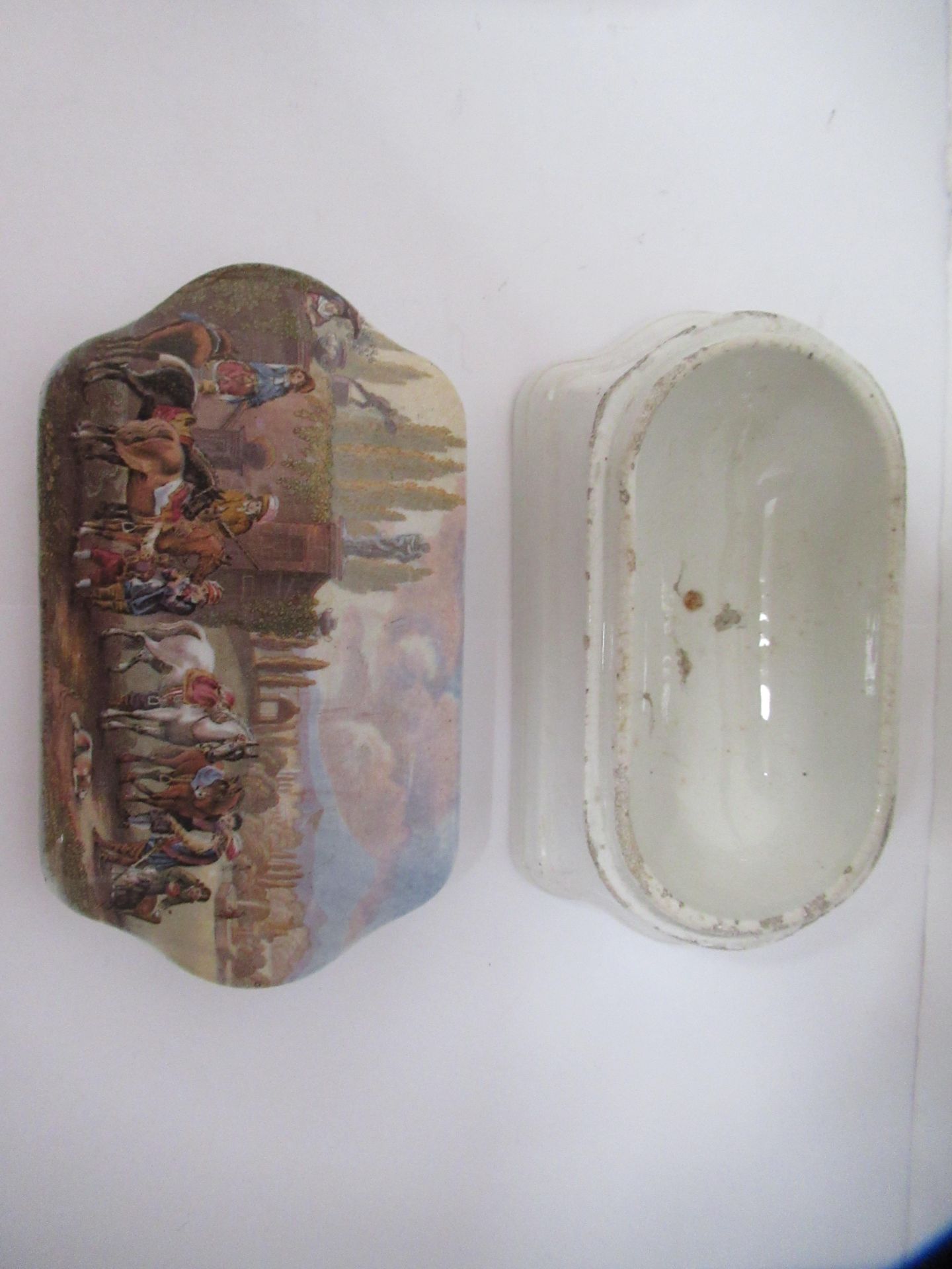 6x Prattware ceramic lids including 'Persuasion', 'The Chin-Chew River', 'Wouvermann Pinx', 'P. Wouv - Image 16 of 28
