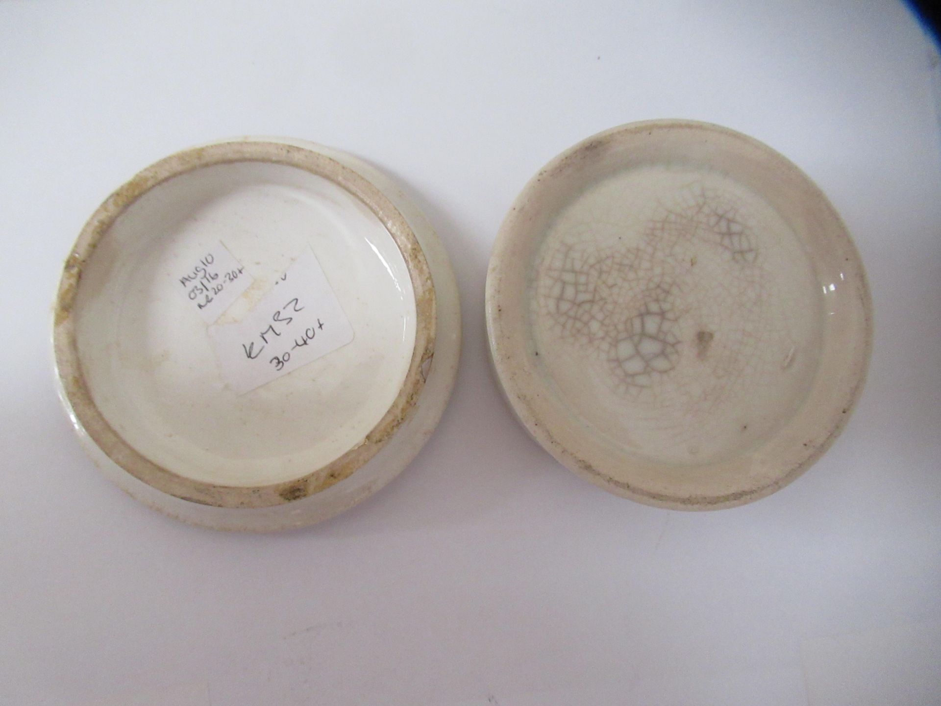 6x Prattware ceramic lids including 'Shakespeare House', 'Pegwell Bay', 'Philadelphia Exhibition 187 - Image 3 of 28