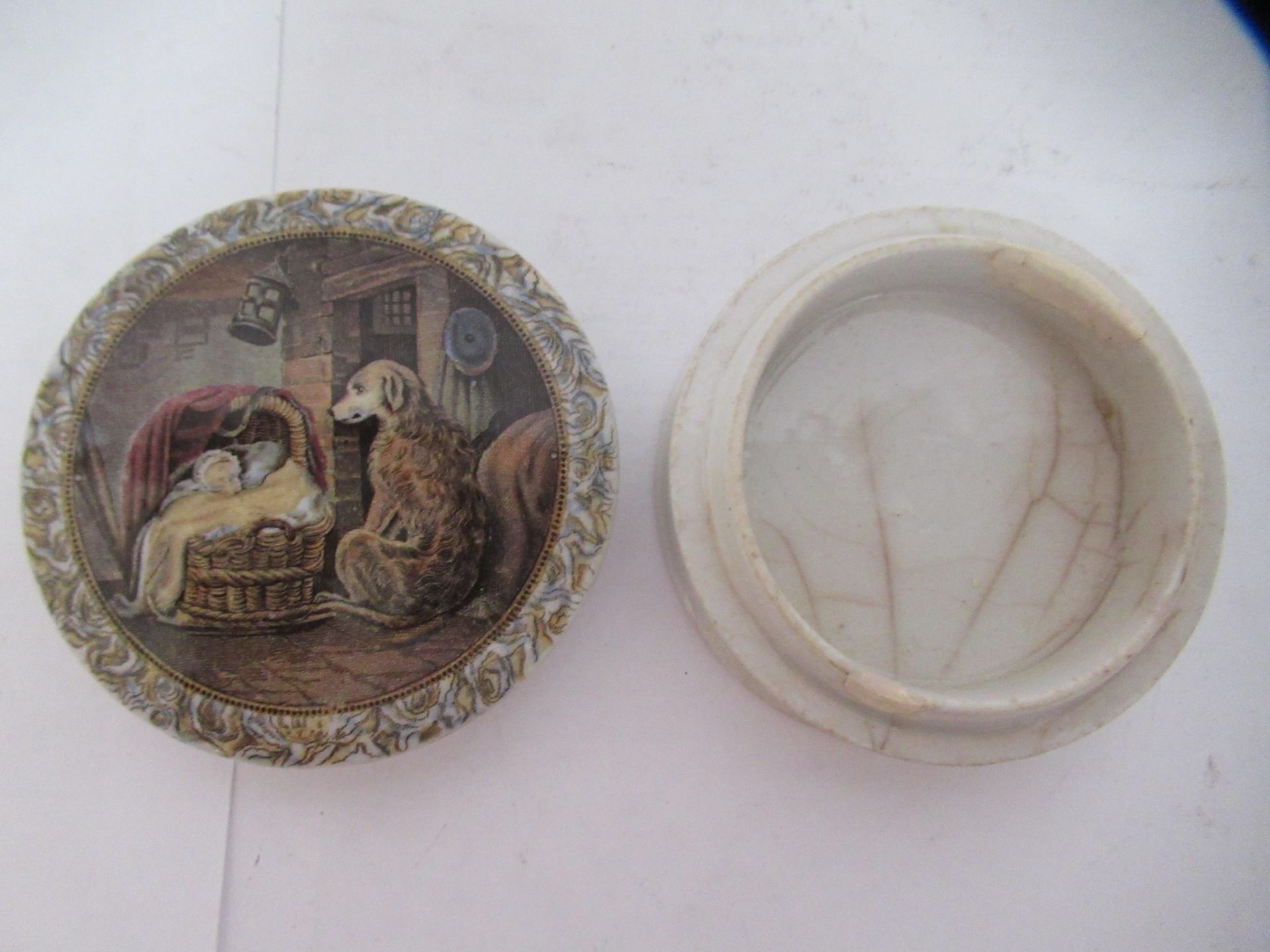 6x Prattware ceramic lids including Pompey & Caesar', 'The Wolf and the Lamb', and 'Wouverman Pinx' - Bild 22 aus 31