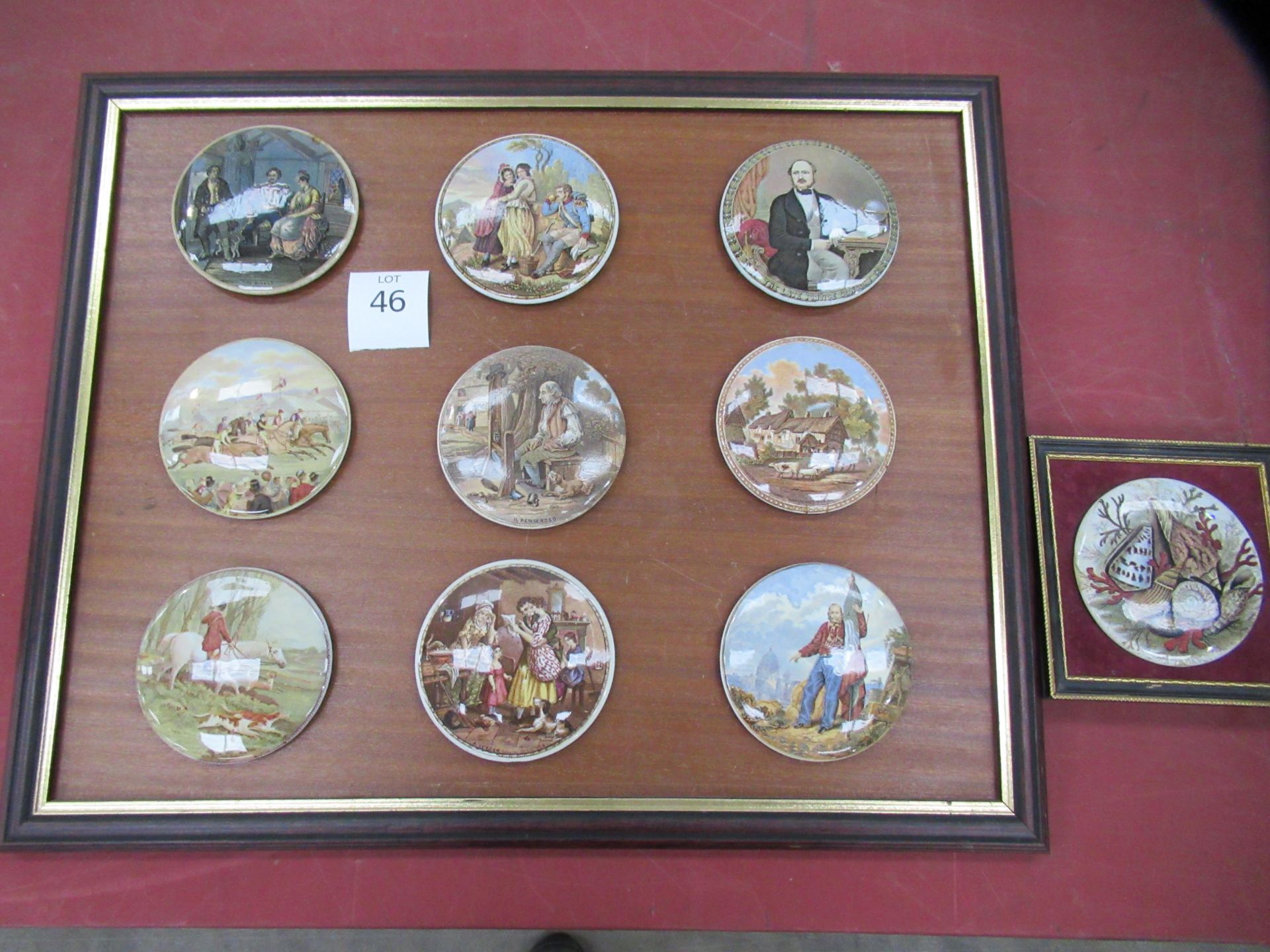 10x Prattware lids laid in mountable frame (9x in one, 1x in one)