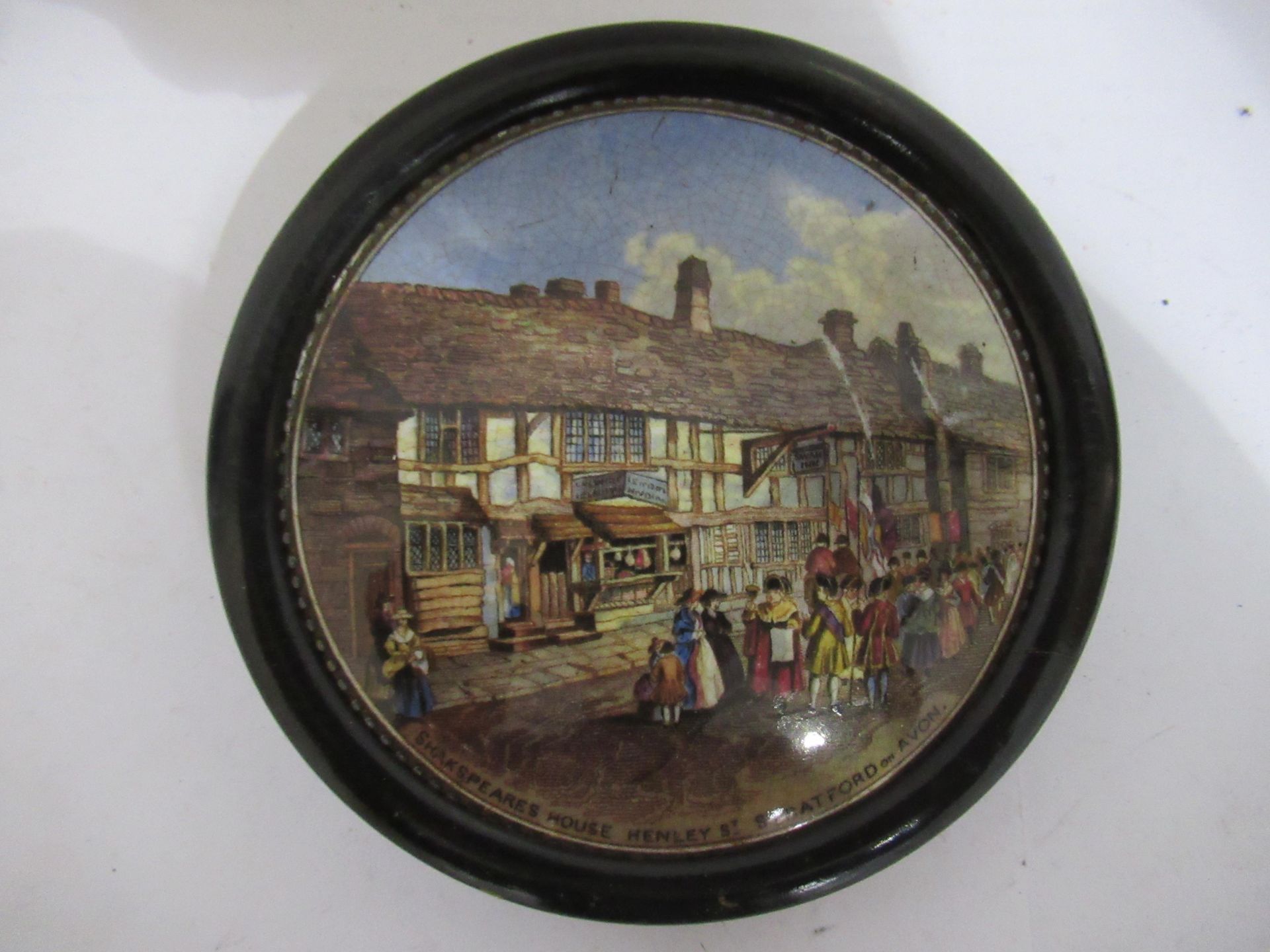 6x Prattware ceramic lids in wooden mounts including 'Country Quarters', 'Walmer Castle', 'Shakespea - Image 12 of 15