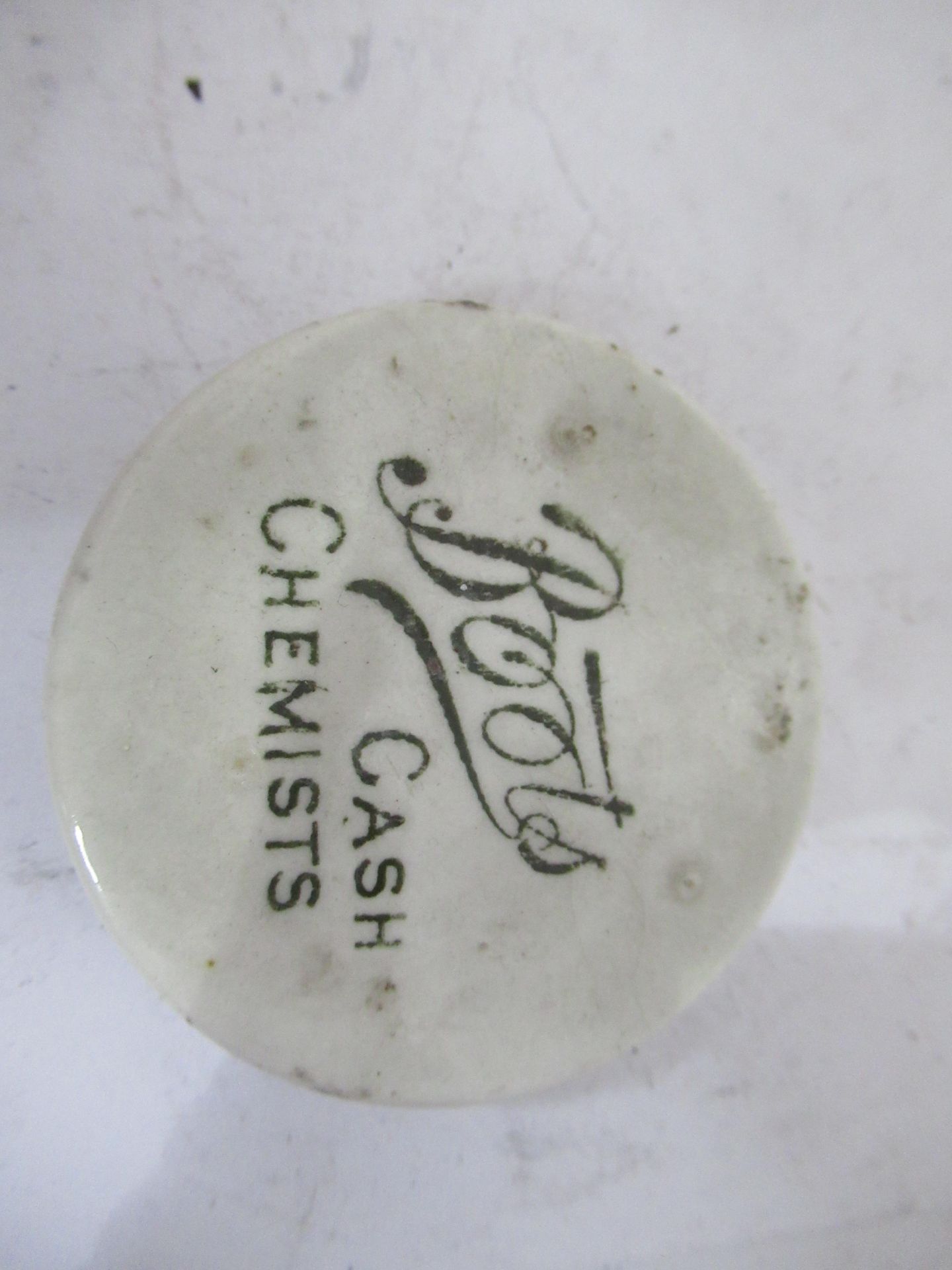 4x ceramic lids from Burgers and Boots for tooth paste and anchovy paste - Image 23 of 24