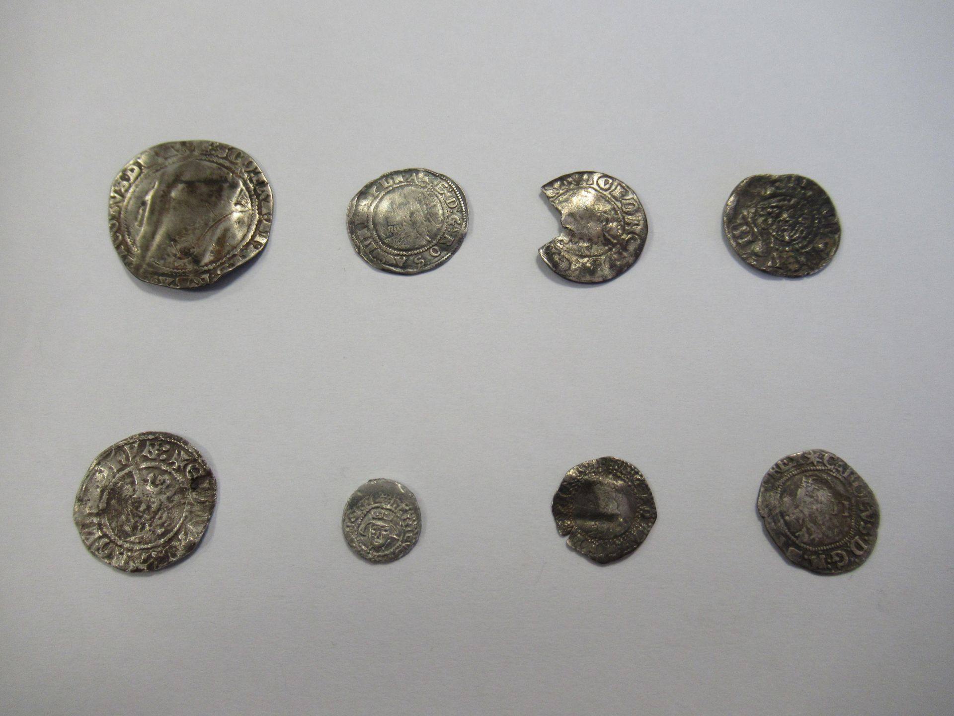 8x "silver" coins including Edwardian 1307-1310, Elizabethan Half Groat, Henry III coin etc