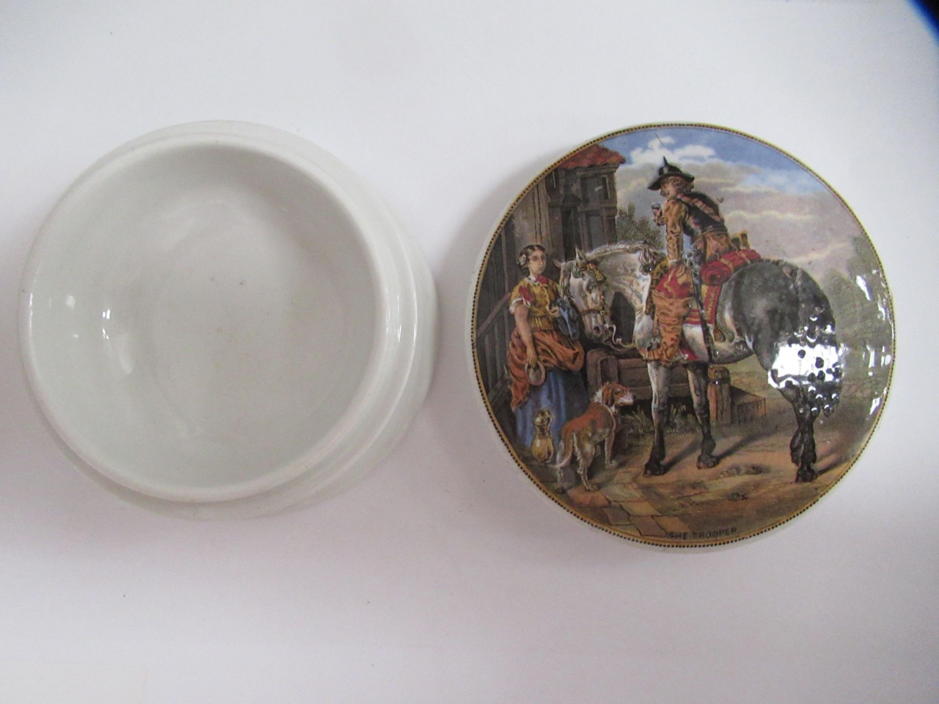 6x Prattware ceramic lids including 'Persuasion', 'The Chin-Chew River', 'Wouvermann Pinx', 'P. Wouv - Image 22 of 28