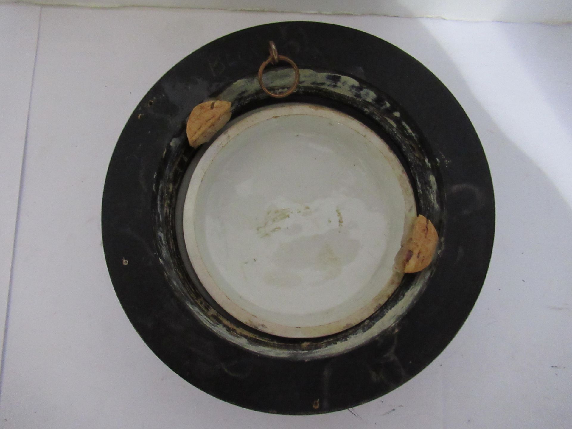 6x Prattware ceramic lids in wooden mounts including 'Pegwell Bay', 'Rifle Contest Wimbledon 1868', - Bild 5 aus 16