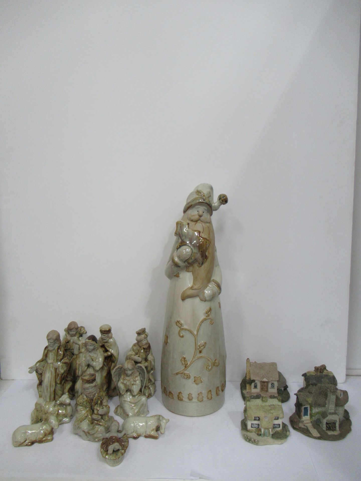 Nativity scene, 4x model houses and tall figure of Santa