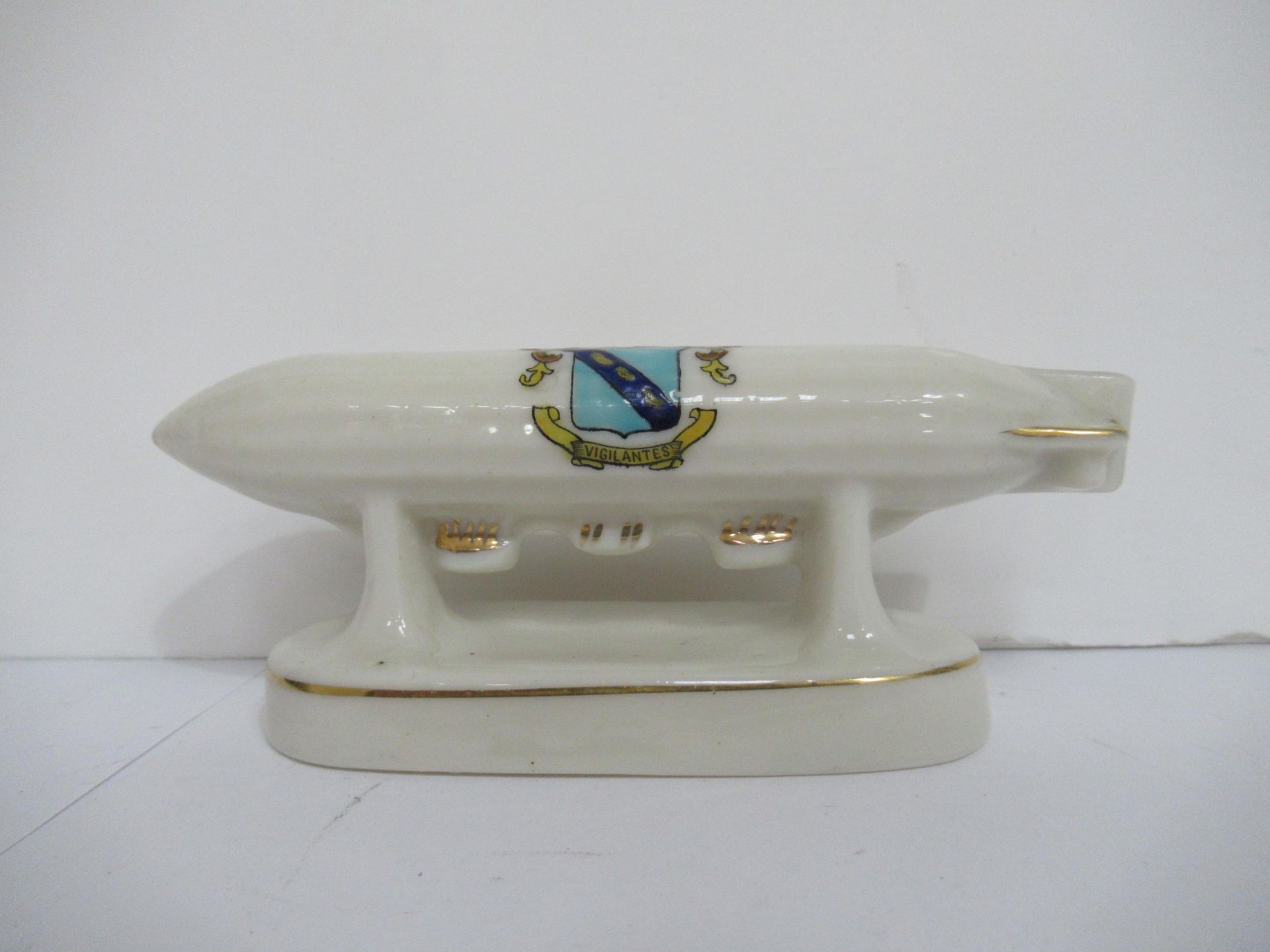 Crested China Alexandra model of airship with Cleethorpes coat of arms