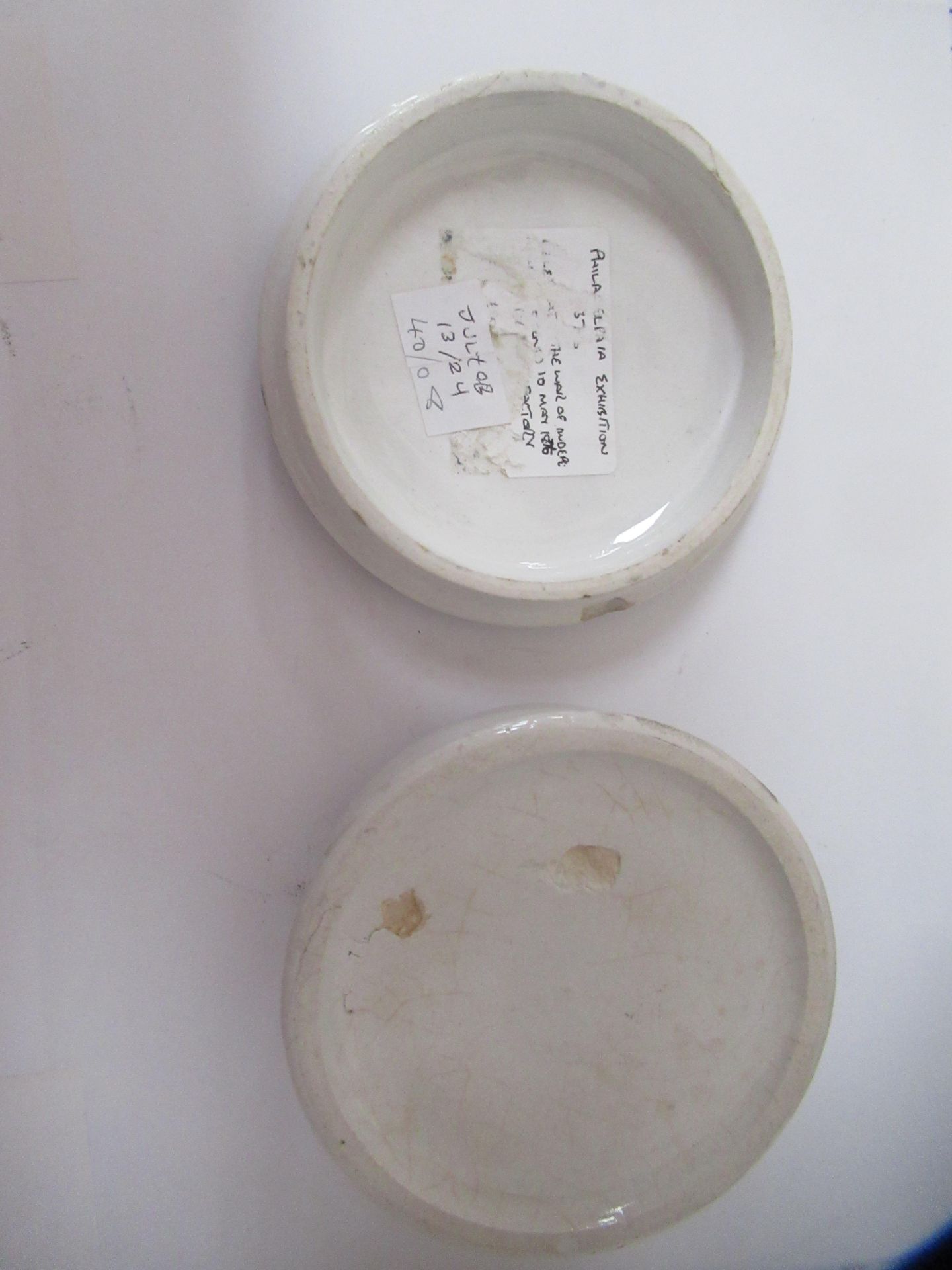 6x Prattware ceramic lids including 'Shakespeare House', 'Pegwell Bay', 'Philadelphia Exhibition 187 - Image 20 of 28