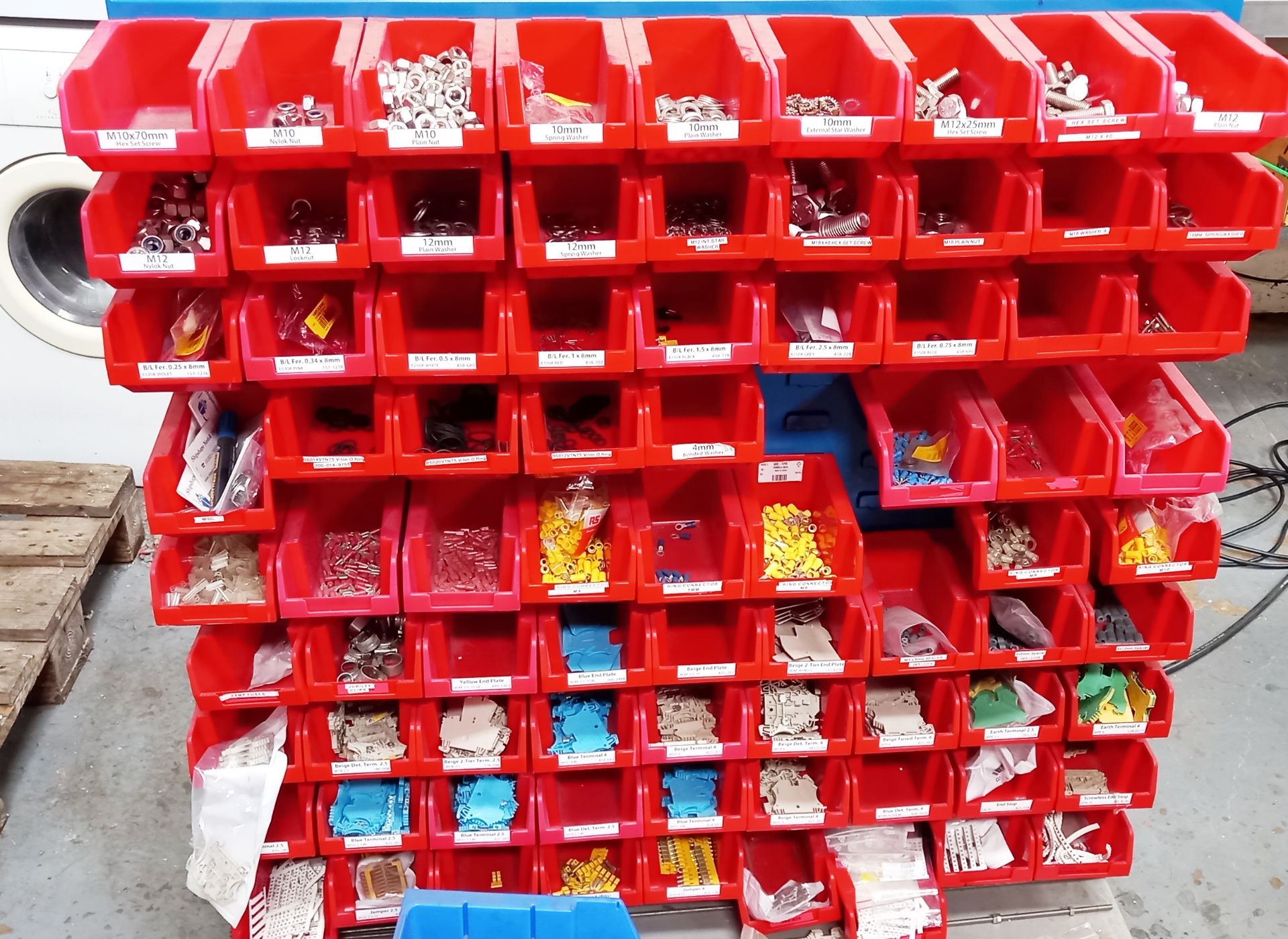 Quantity of Various Nuts & Bolts to Mobile Multi Compartment Trolley - Image 3 of 3