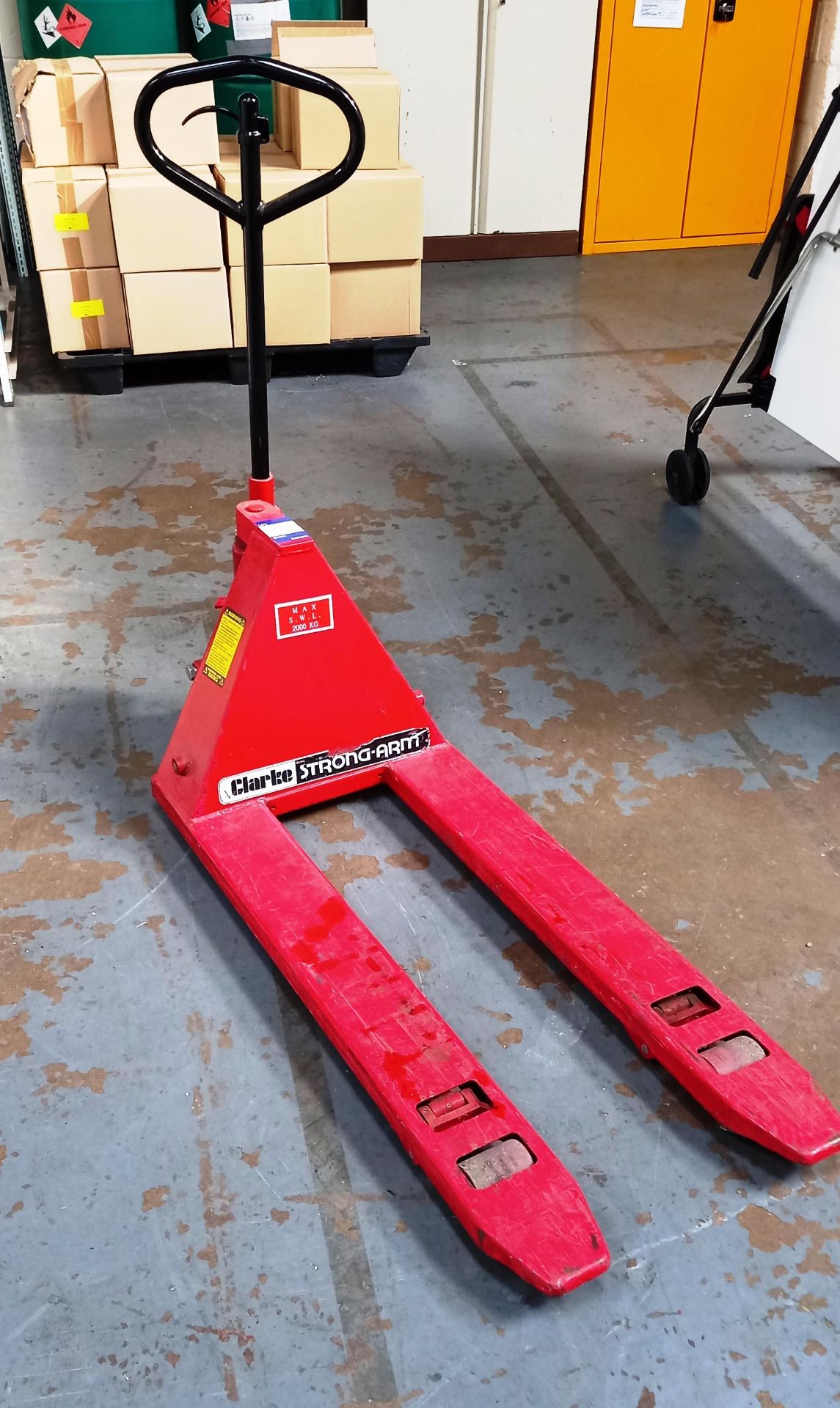 Clarke Strongarm Pallet Truck – Delayed Collection
