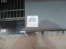 1 x HP Storage Works SAN Switch 2/32