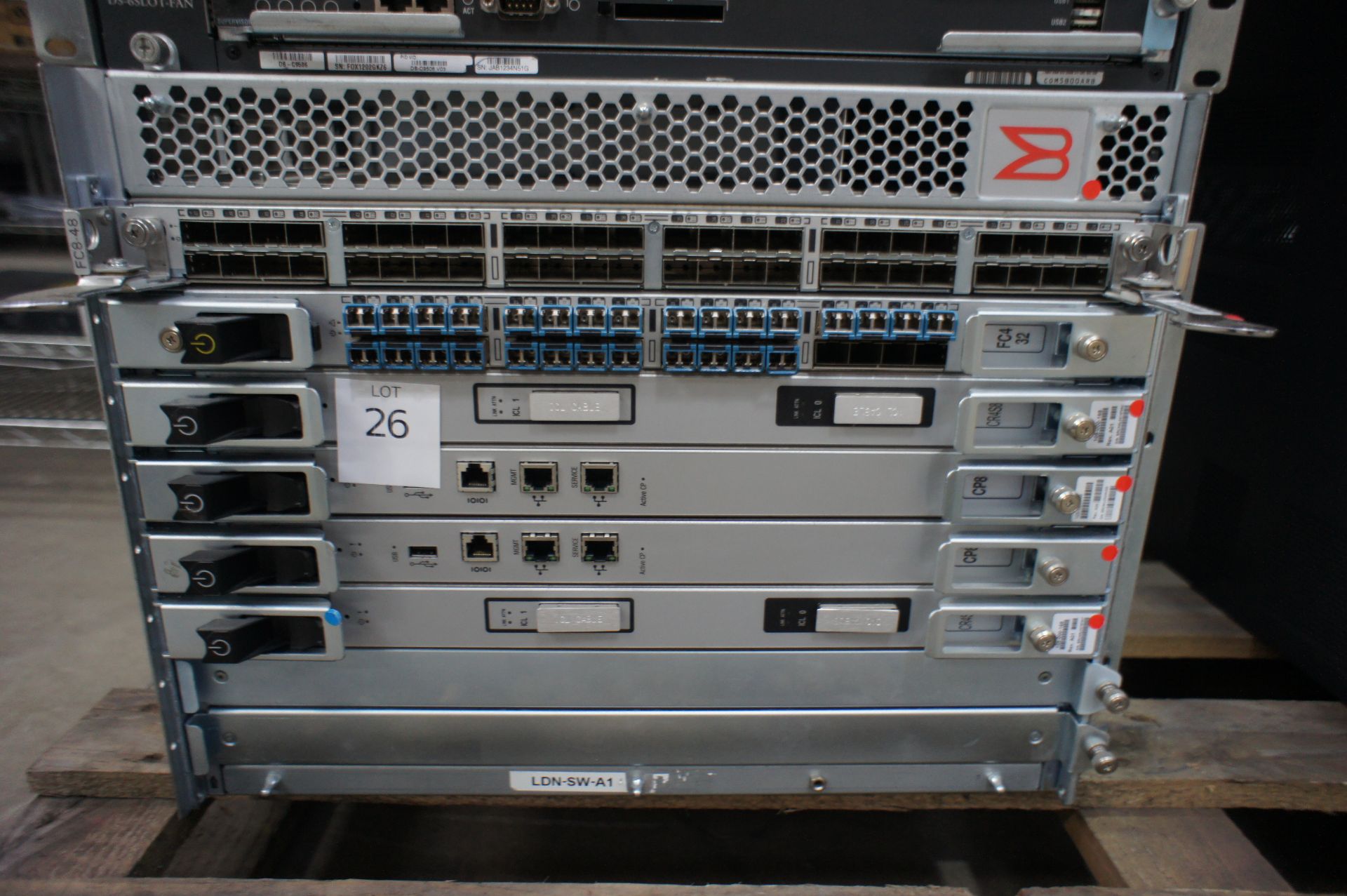 Brocase DCX-4S chassis bundle, 2x CP8 cards and 1x FC4-32 cards and 2x CR458 cards and 1x FC8-48 - Image 2 of 3