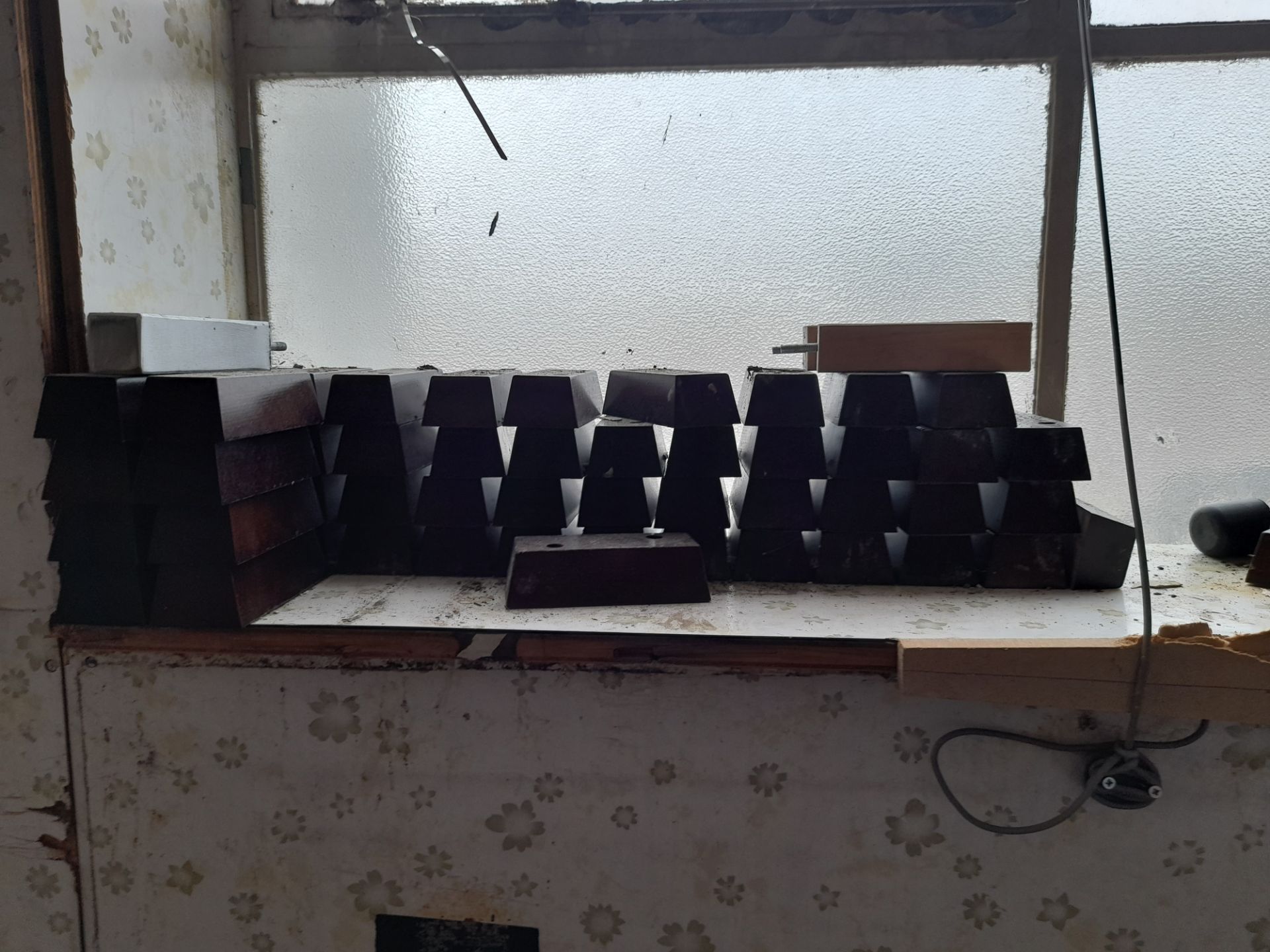 Large quantity of sofa feet, to store room (White cube racks included, all other contents excluded) - Image 9 of 10