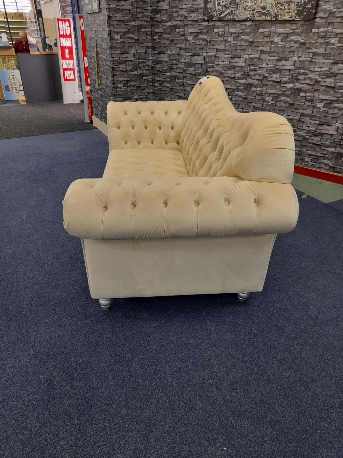 Cream fabric upholstered, 3 seater, chesterfield type sofa (Ex-Display) - Image 6 of 7