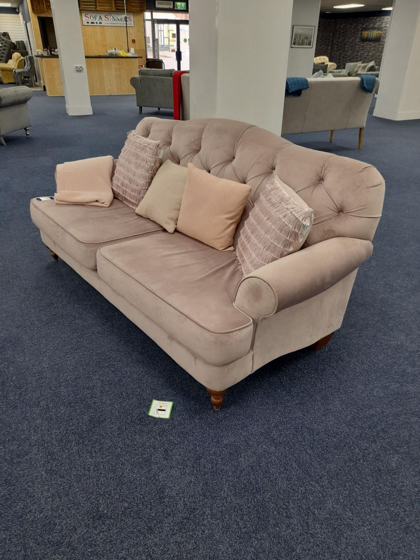 Pink fabric upholstered, 3 seater, chesterfield type sofa (Ex-Display) - Image 4 of 6