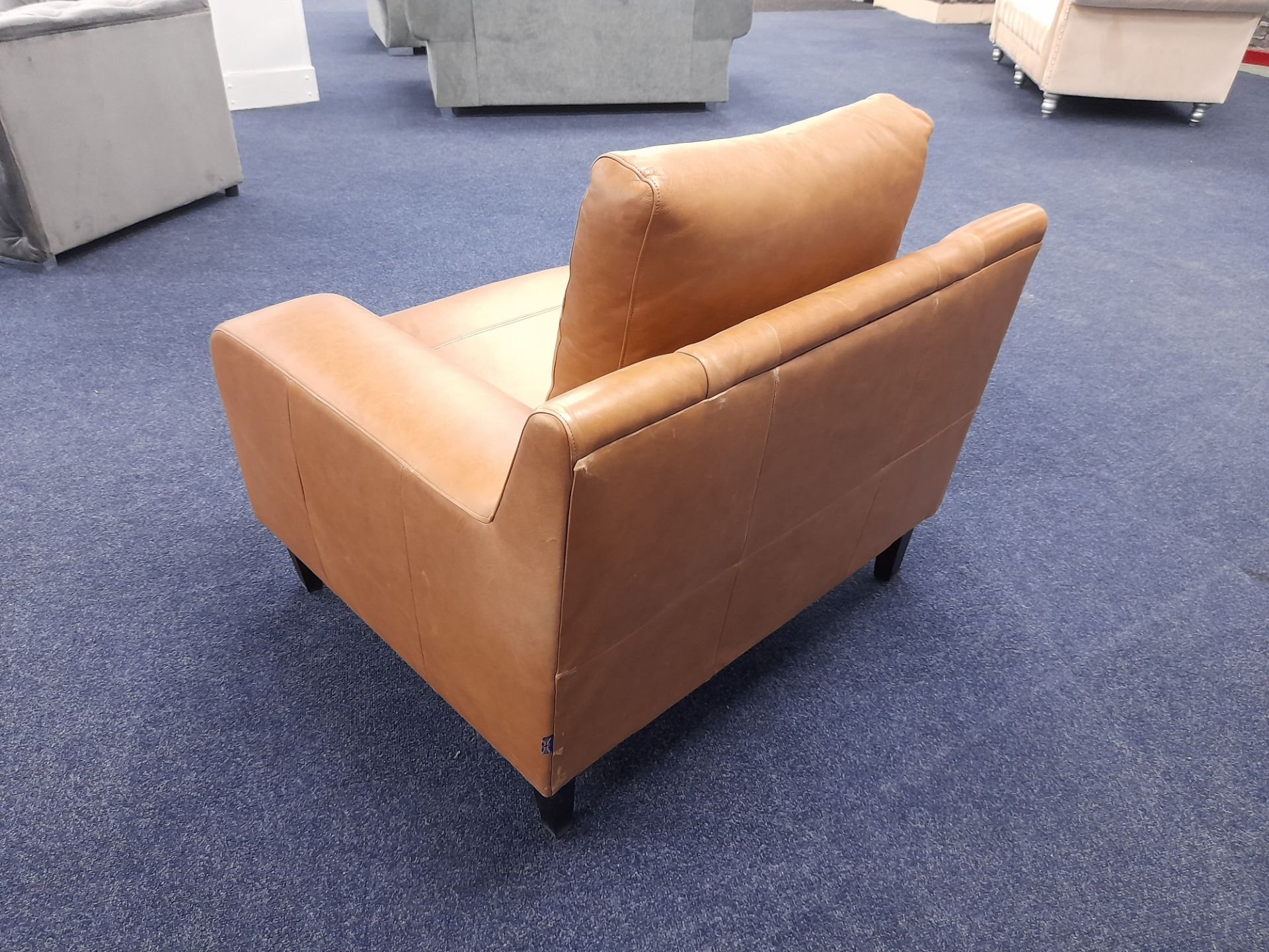 Tan leather upholstered armchair (Return – Slight damage to rear) - Image 3 of 6