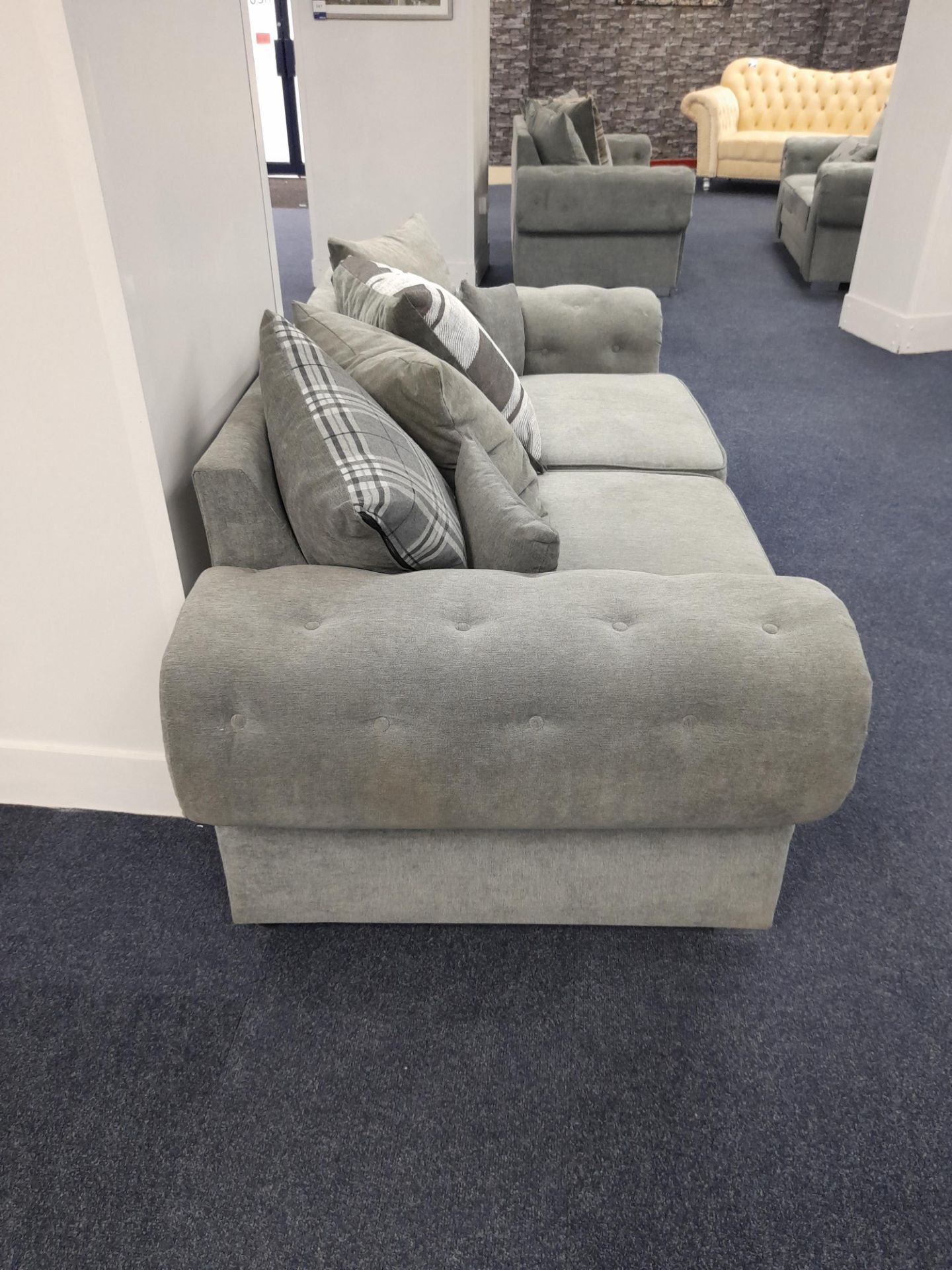 Grey fabric upholstered, 3 seater, scatter cushioned back sofa (Ex-Display) - Image 3 of 4