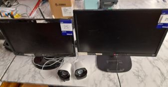 LG 22M35-A monitor, LG Flatron W1943SS-PF monitor, and Z120 stereo speakers