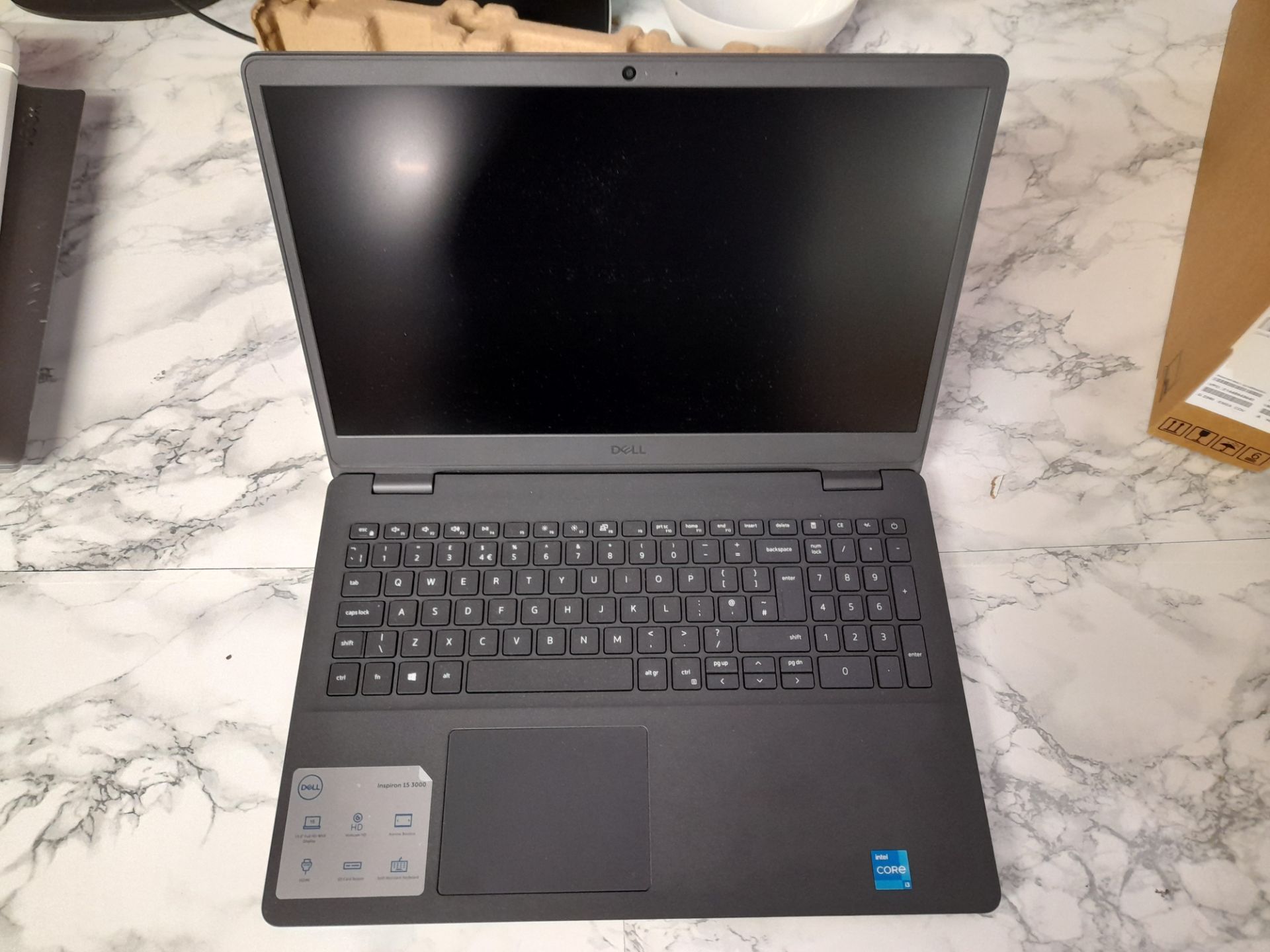 Dell Inspiron 15 3000 laptop, Model 3501, with Intel Core i3, with charger - Image 4 of 4