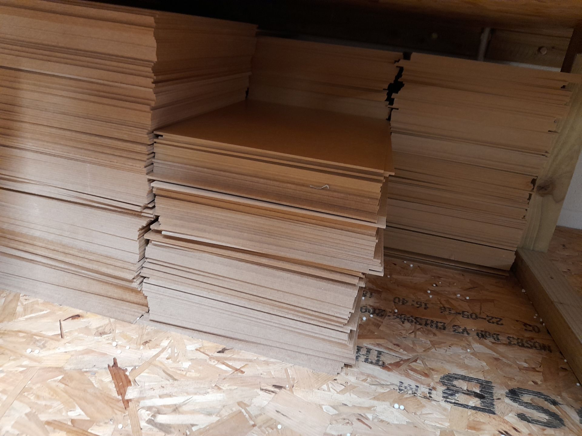 Large quantity of wooden frames (Approx. 1000) - Image 7 of 7