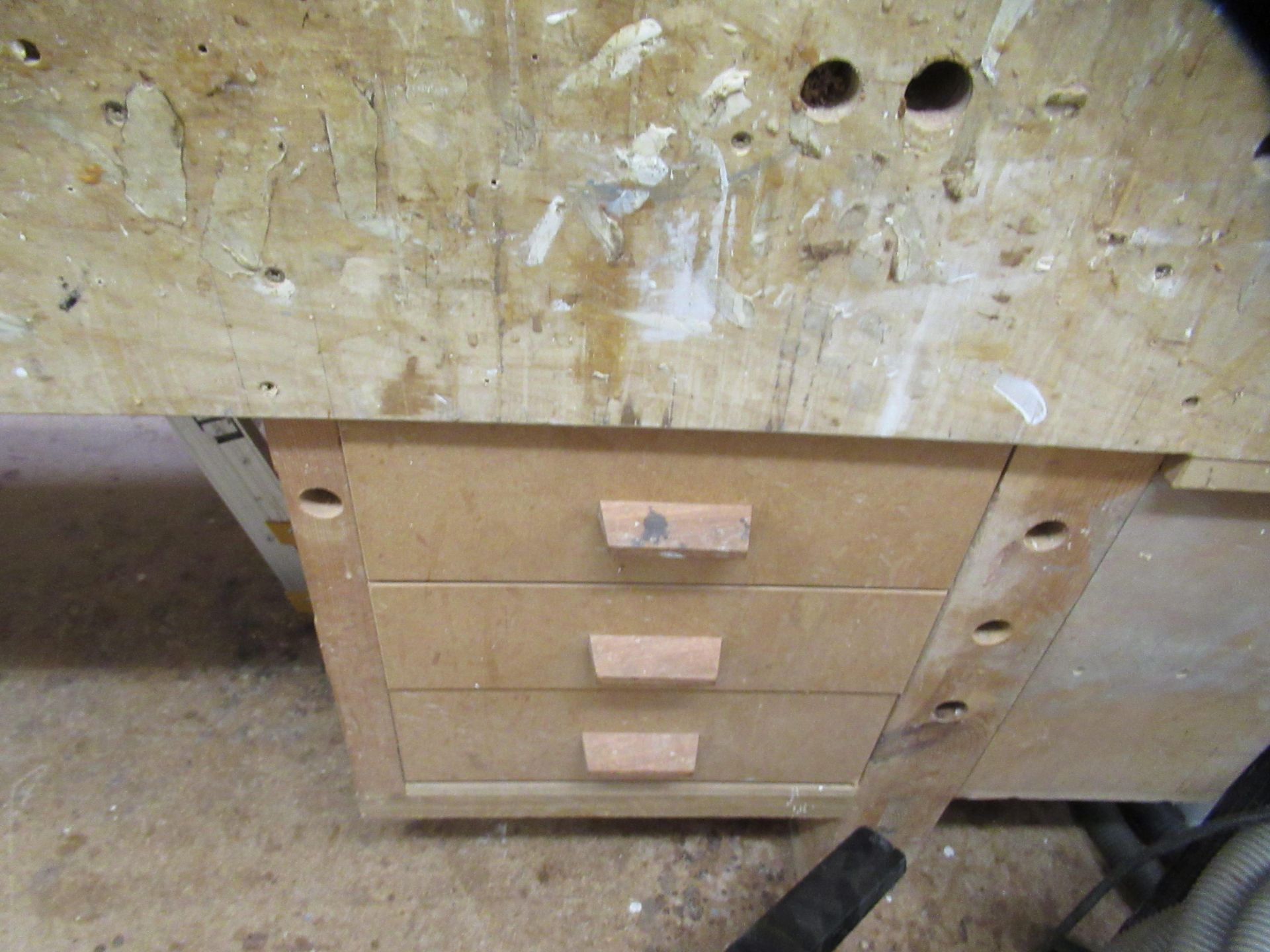 Heavy duty workman's bench with internal shelves, cupboard and Record vice - Image 3 of 4