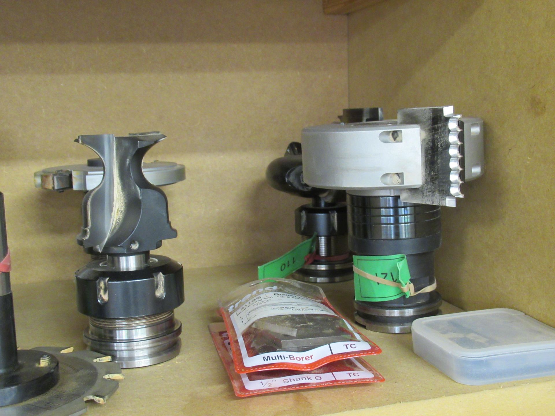 5 shelves of machine tooling suitable for lot 1 - Image 4 of 22