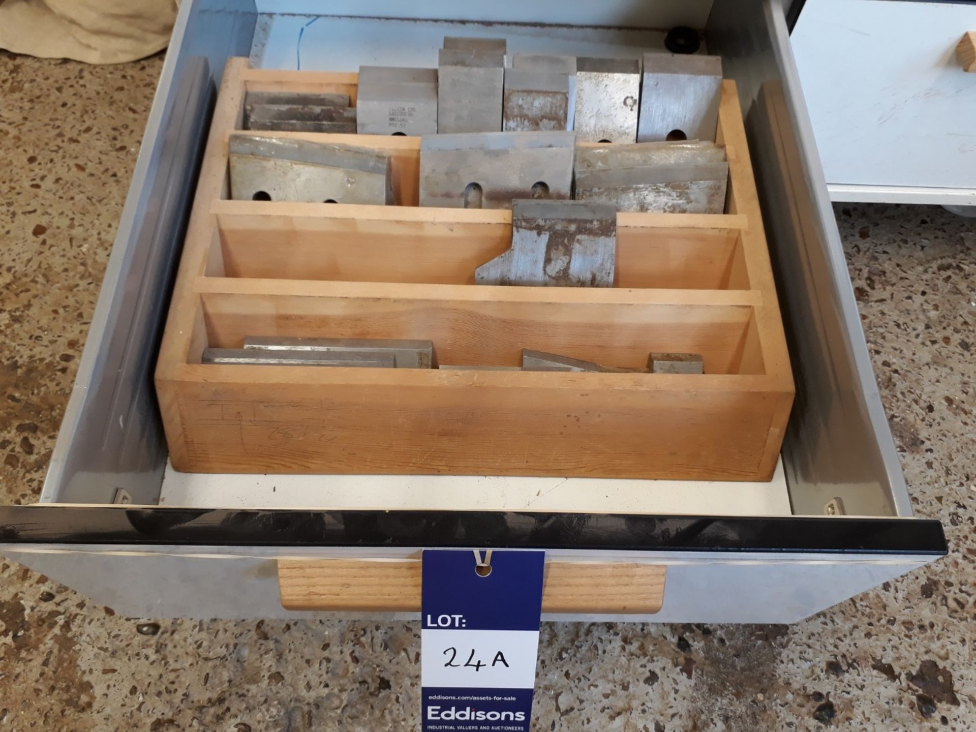 3 drawers of assorted profile cutters and square block cutters - Image 3 of 3