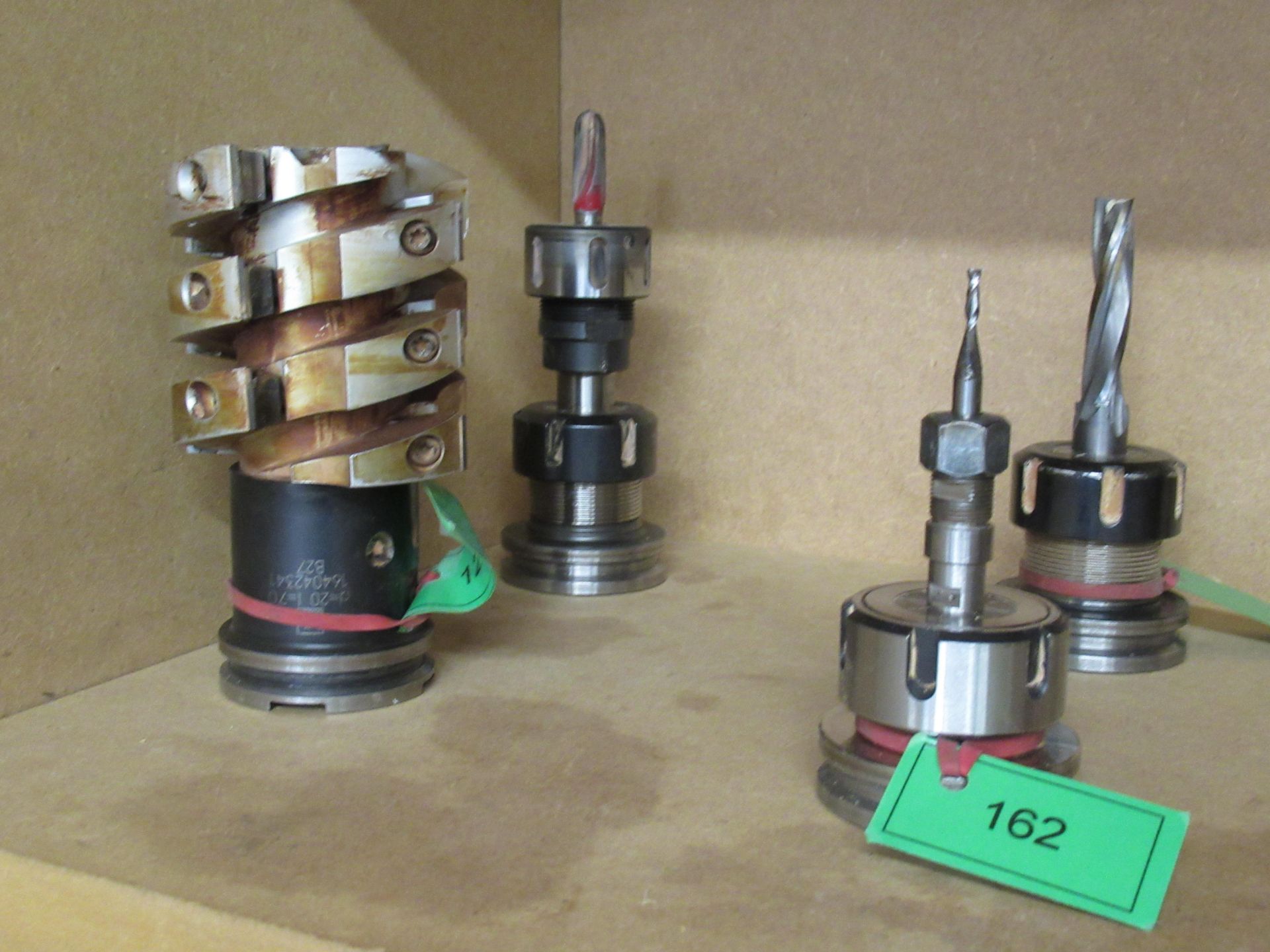 5 shelves of machine tooling suitable for lot 1 - Image 10 of 22