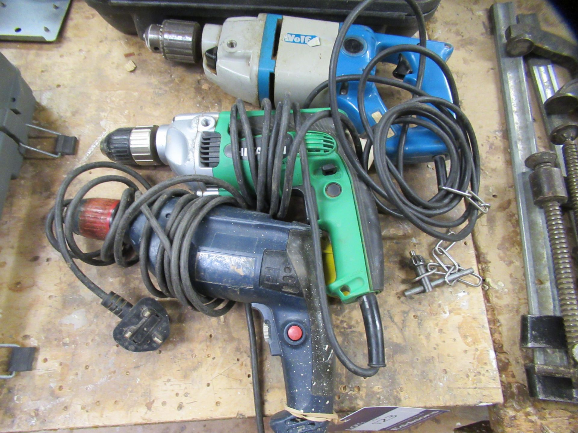 3 assorted 240V/110V drills