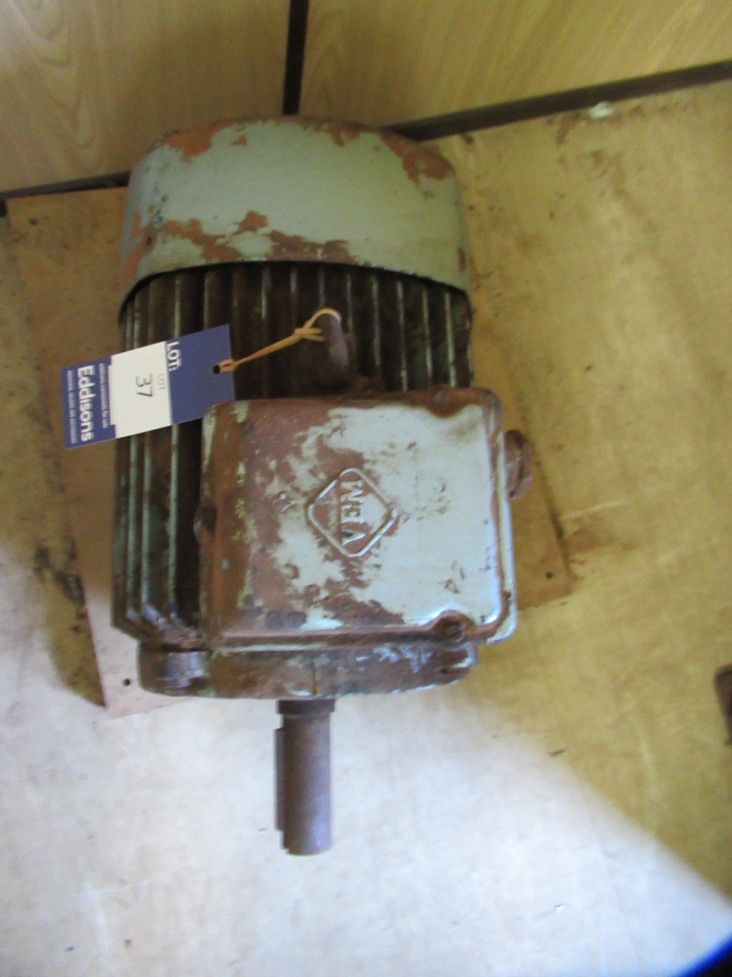 Vem 15Kw, 3Phase, 2920rpm motor with 40mm shaft