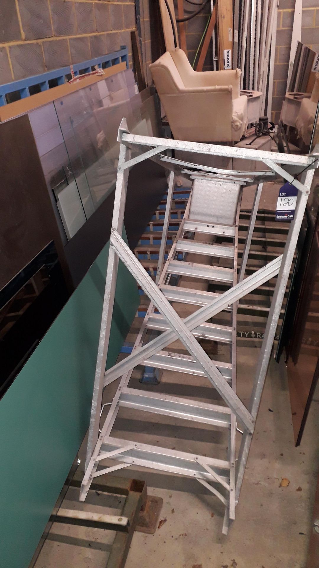 Aluminium 9 Tread Platform Ladder