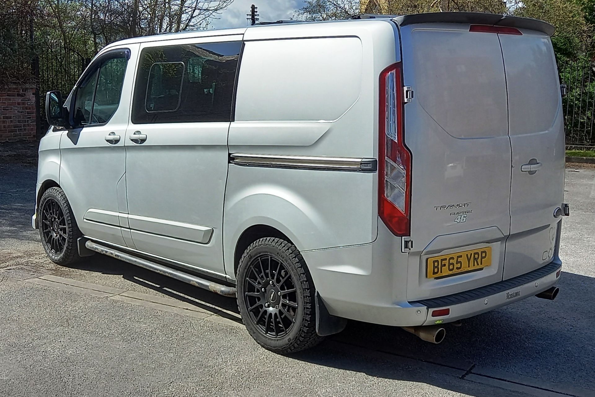 Ford Transit Custom 290 L1 FWD 2.2 TDCi 155ps Low - Image 6 of 21