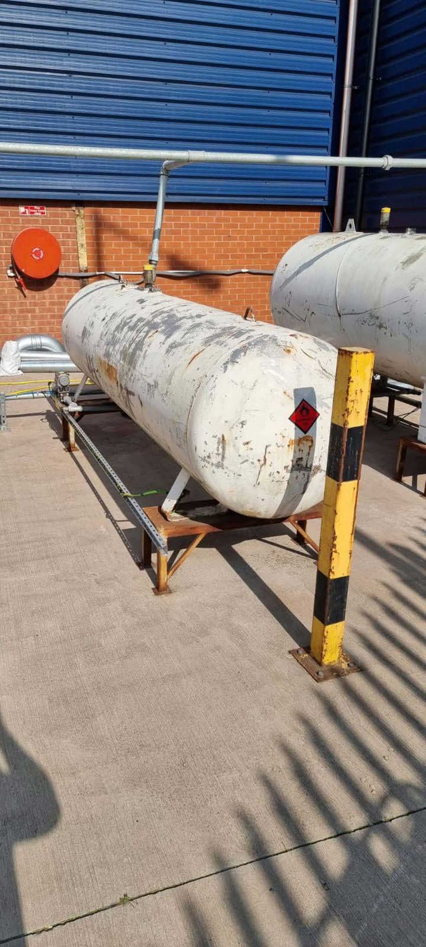 BULK LPG GAS TANK