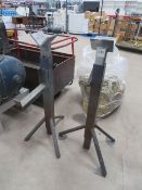 Steel fabricated 3 legged adjustable stands