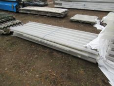 Approx. 17 roof light sheets "single skin", various lengths