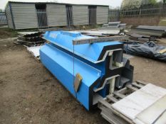 Approx. 6 insulated gutter sections, 2910 x 630mm