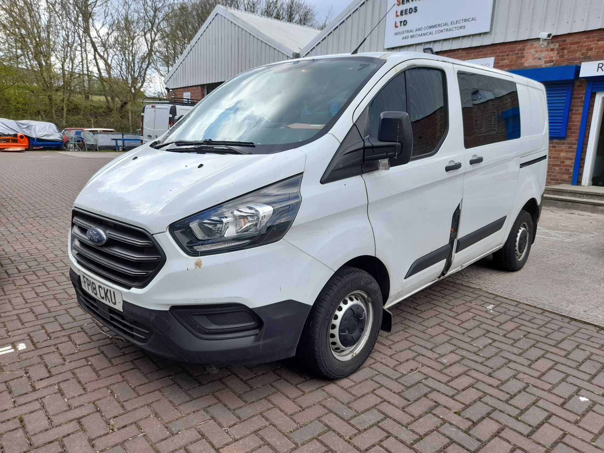 Ford Transit Custom 300 Base Panel Van 2.0 TDCi 10