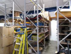2 bays pallet racking comprising 3 end frames and 16 cross beams (Delayed Collection)