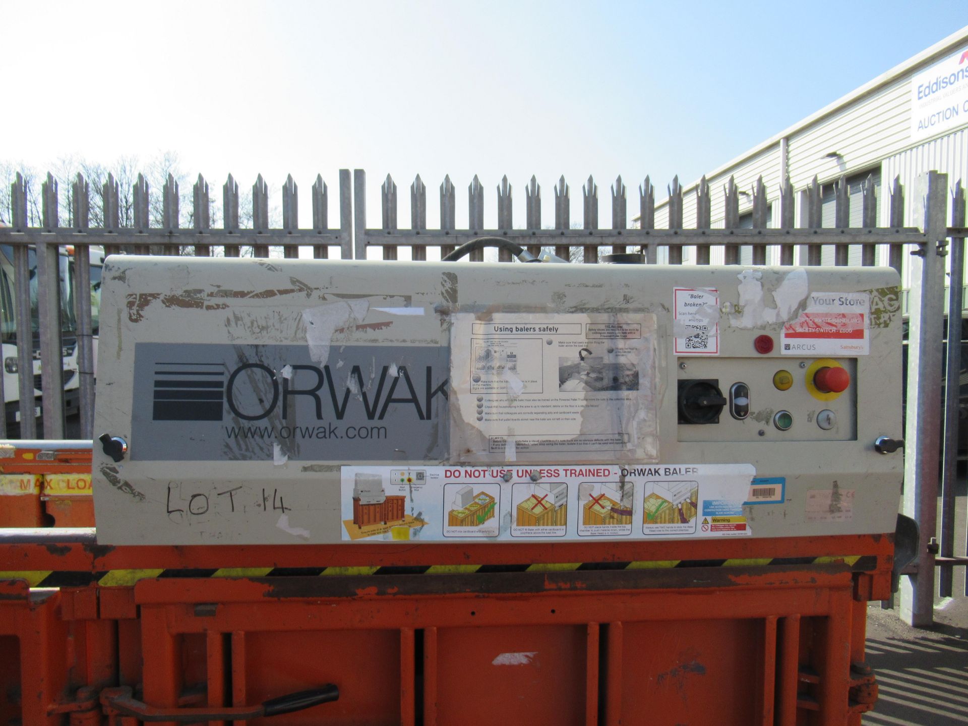 An Orwak 9020 Double Chamber Baler - Image 6 of 9