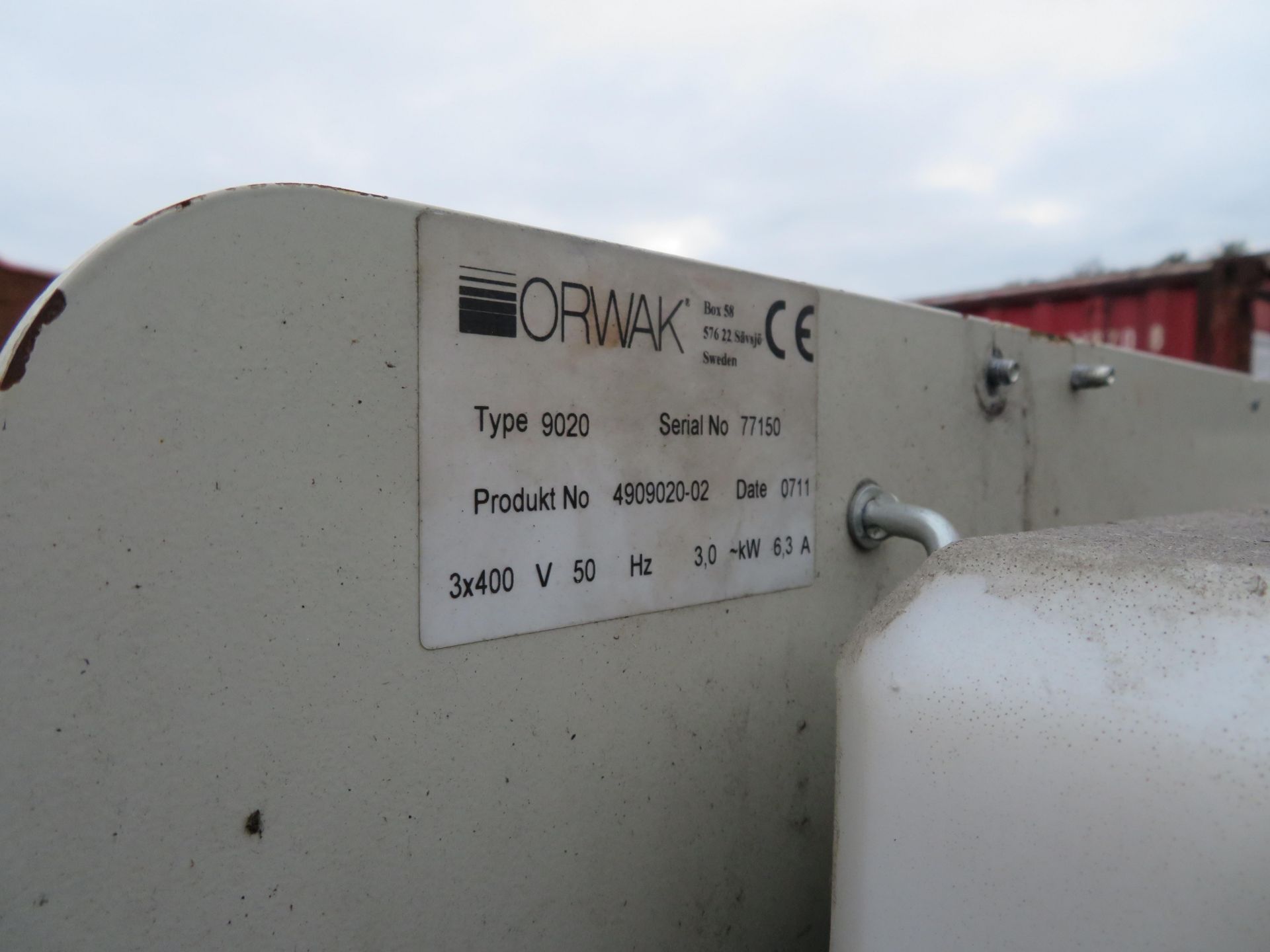 An Orwak 9020 Triple Chamber Baler - Image 3 of 5