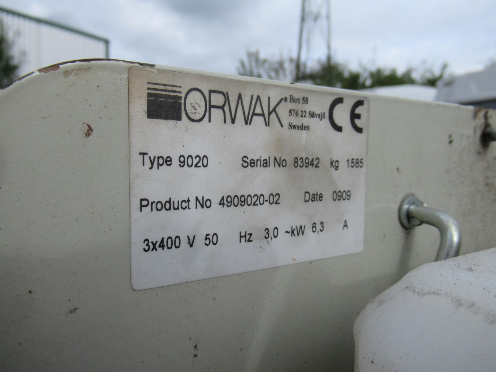 An Orwak 9020 Triple Chamber Baler - Image 2 of 6