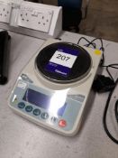 AND FX3000i electronic weighing scales, max 3200g d=0.01g