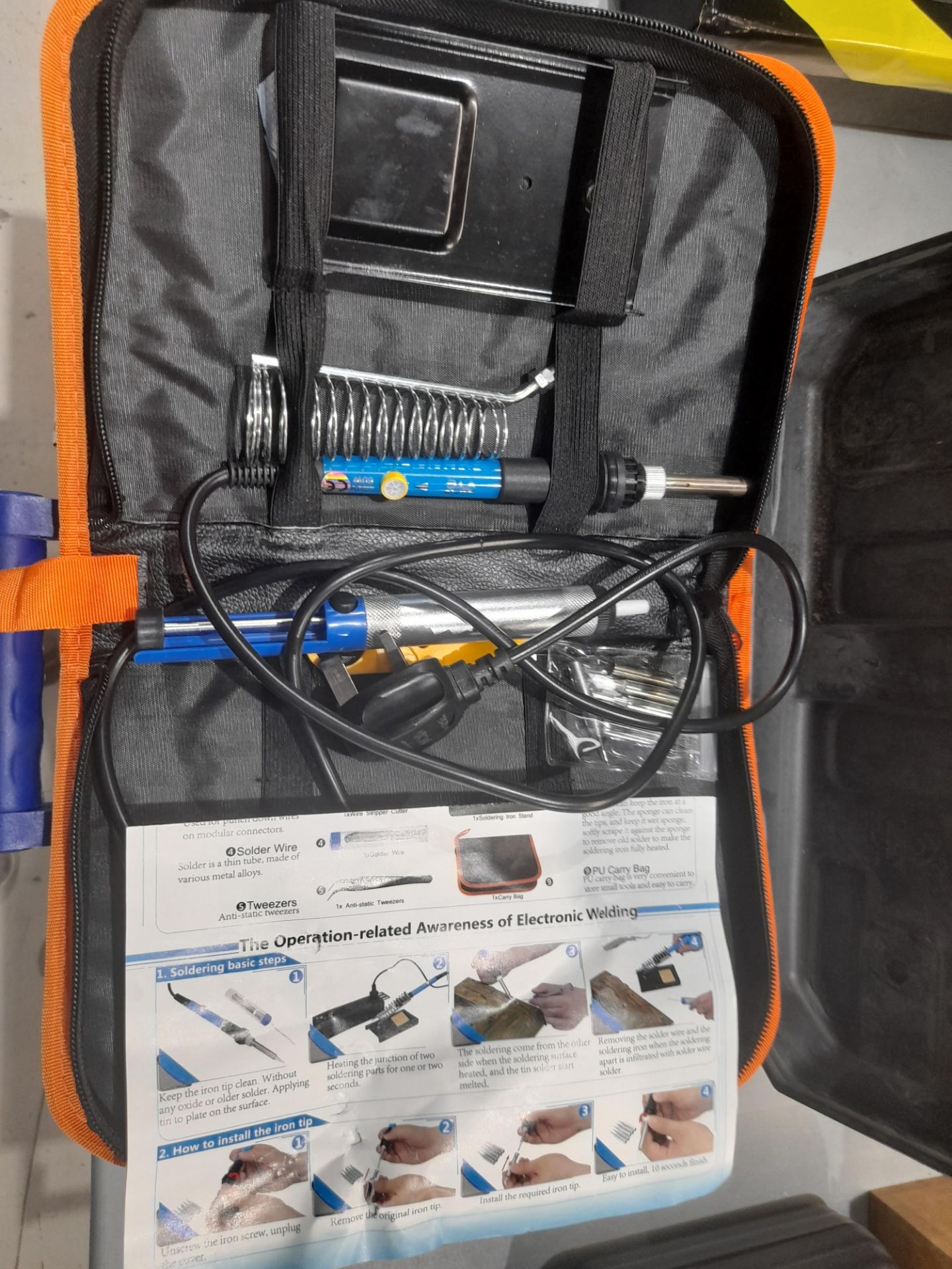 Kobe hot air gun, with portable welding kit - Image 4 of 4