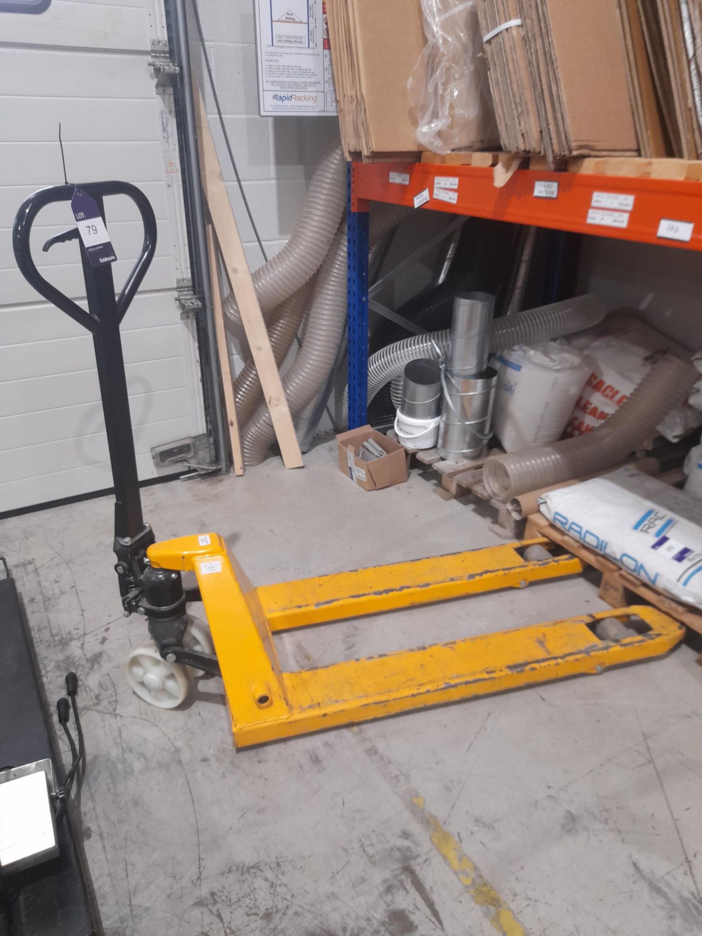 2500kg pallet truck