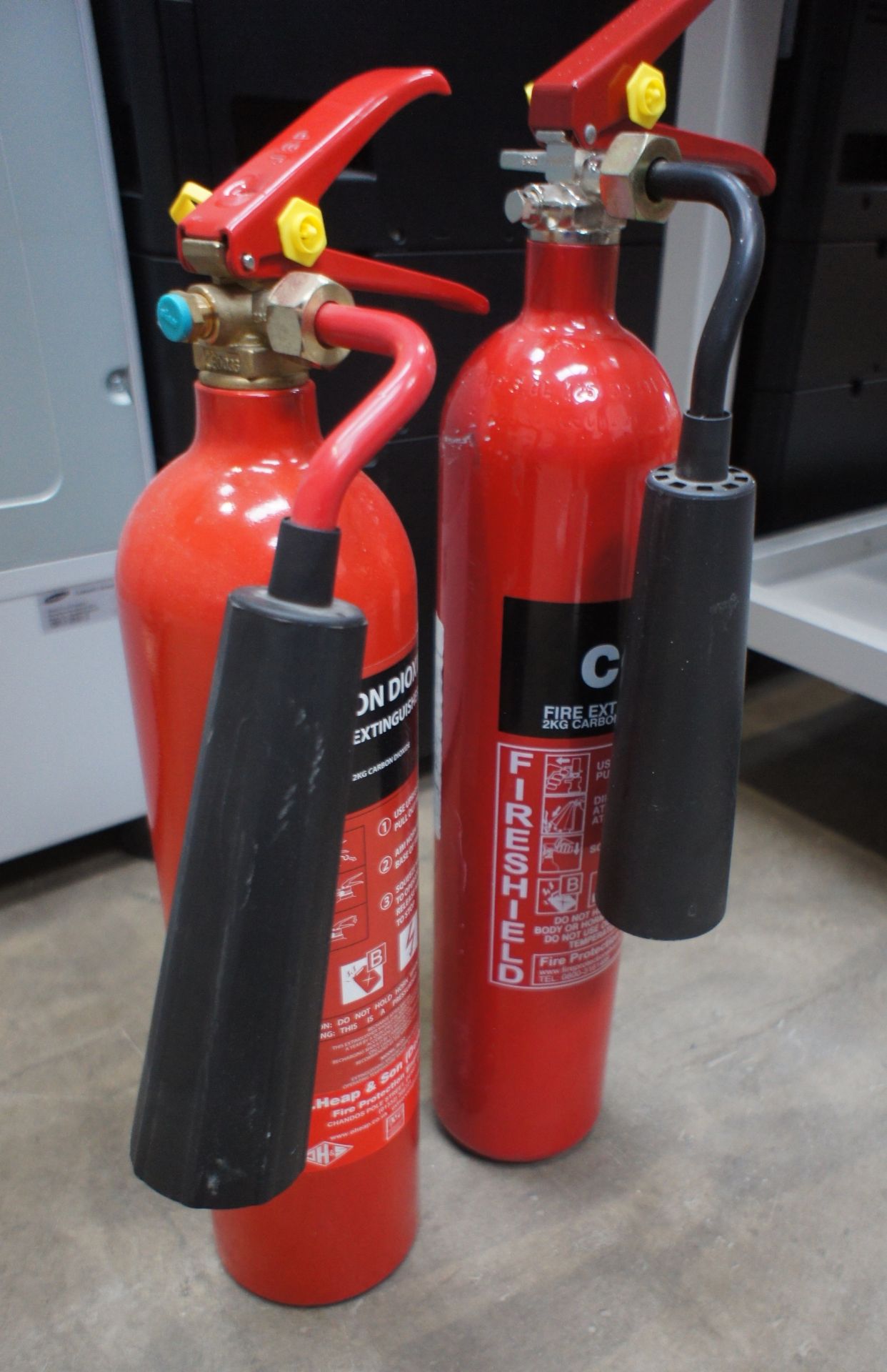 2 x Carbon Dioxide Fire Extinguishers