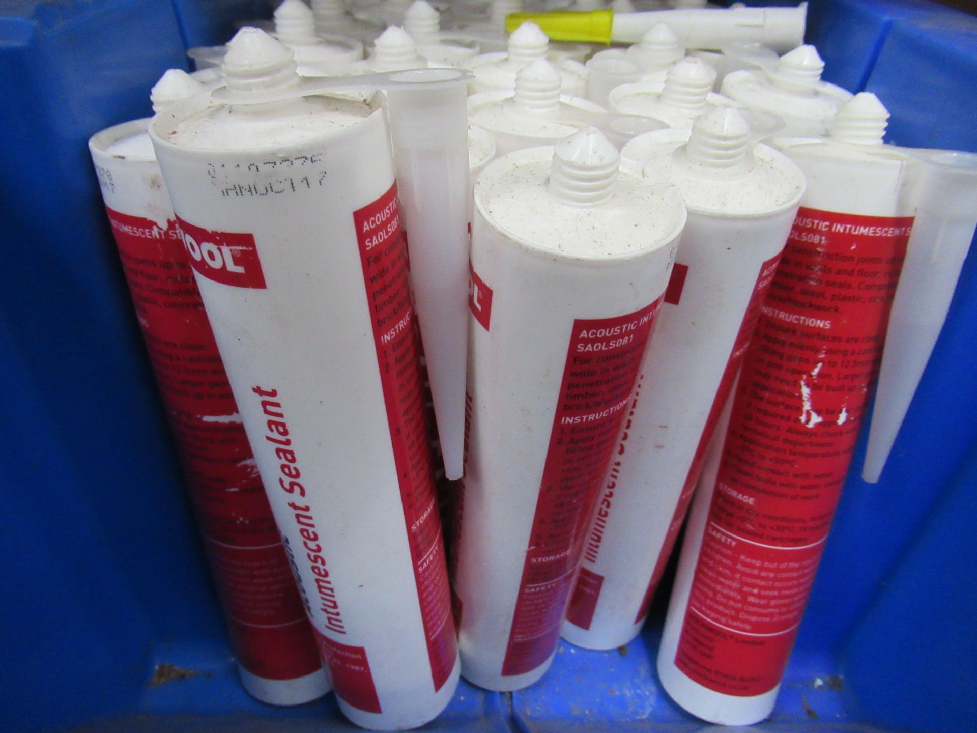 A tub of rockwool FirePro silicone - Image 2 of 2