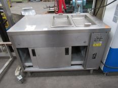 A Stainless Steel Stott Benham Heated Serving Unit. Please note there is a £10 plus VAT Lift out fee